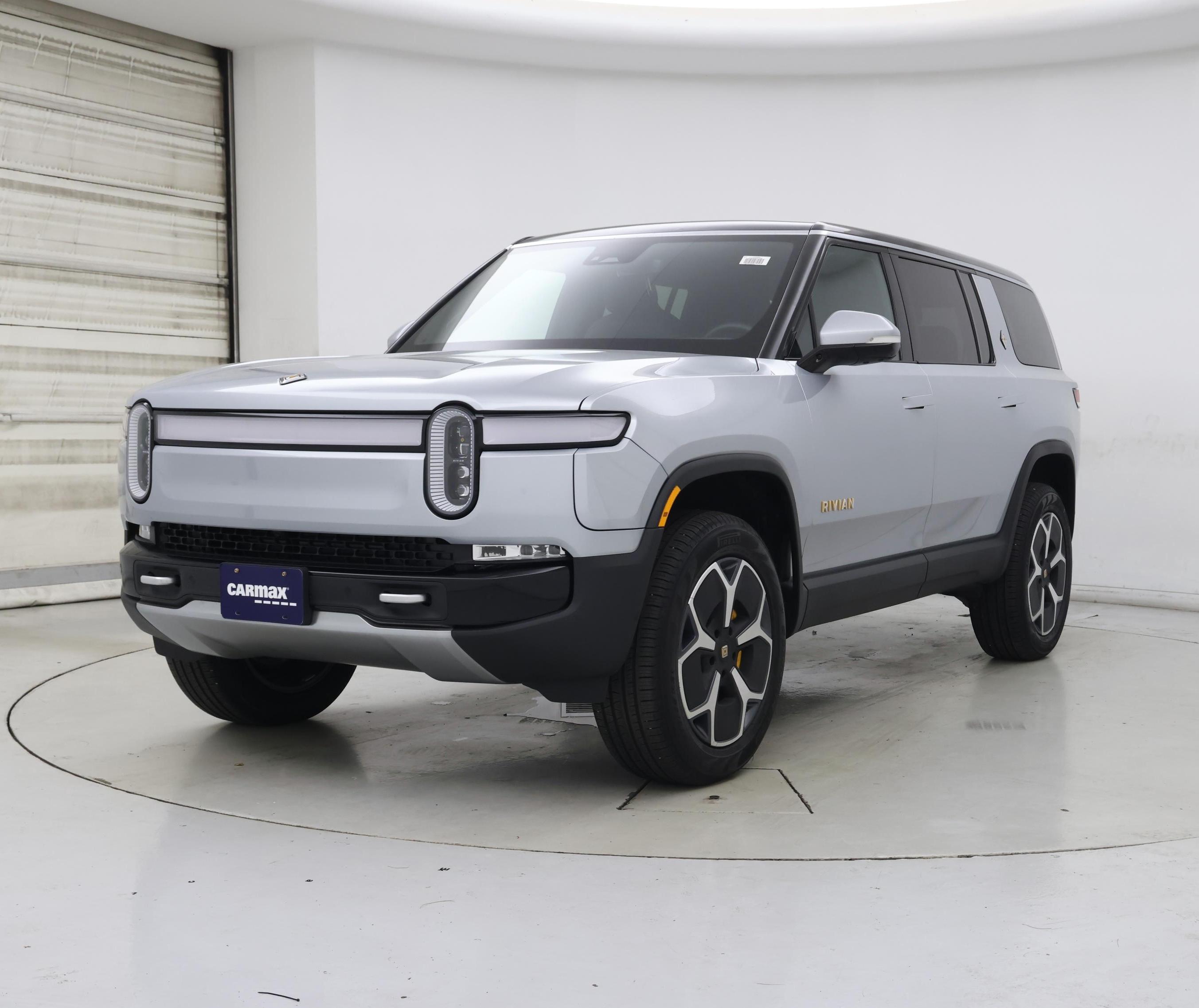 Thumbnail: 2024 Rivian R1S - 4