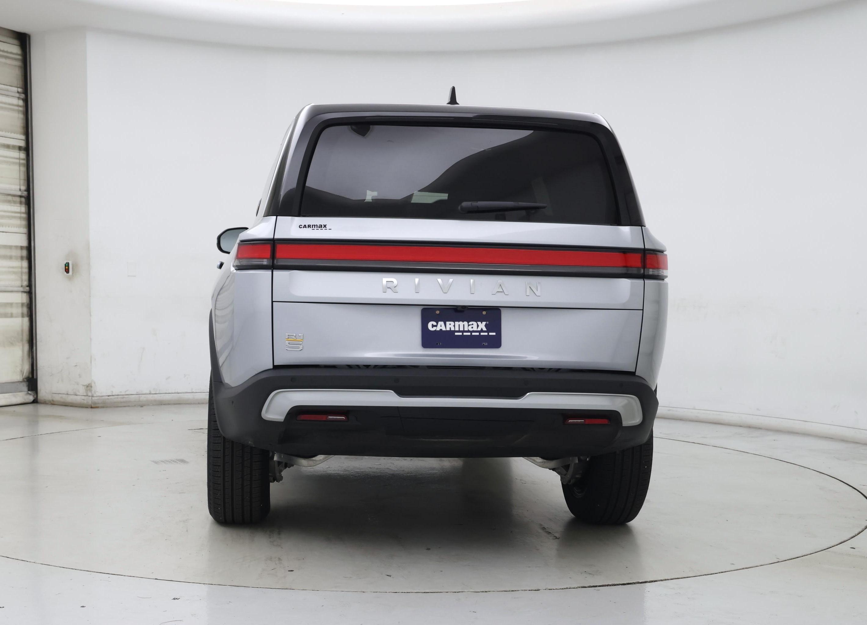 Thumbnail: 2024 Rivian R1S - 6