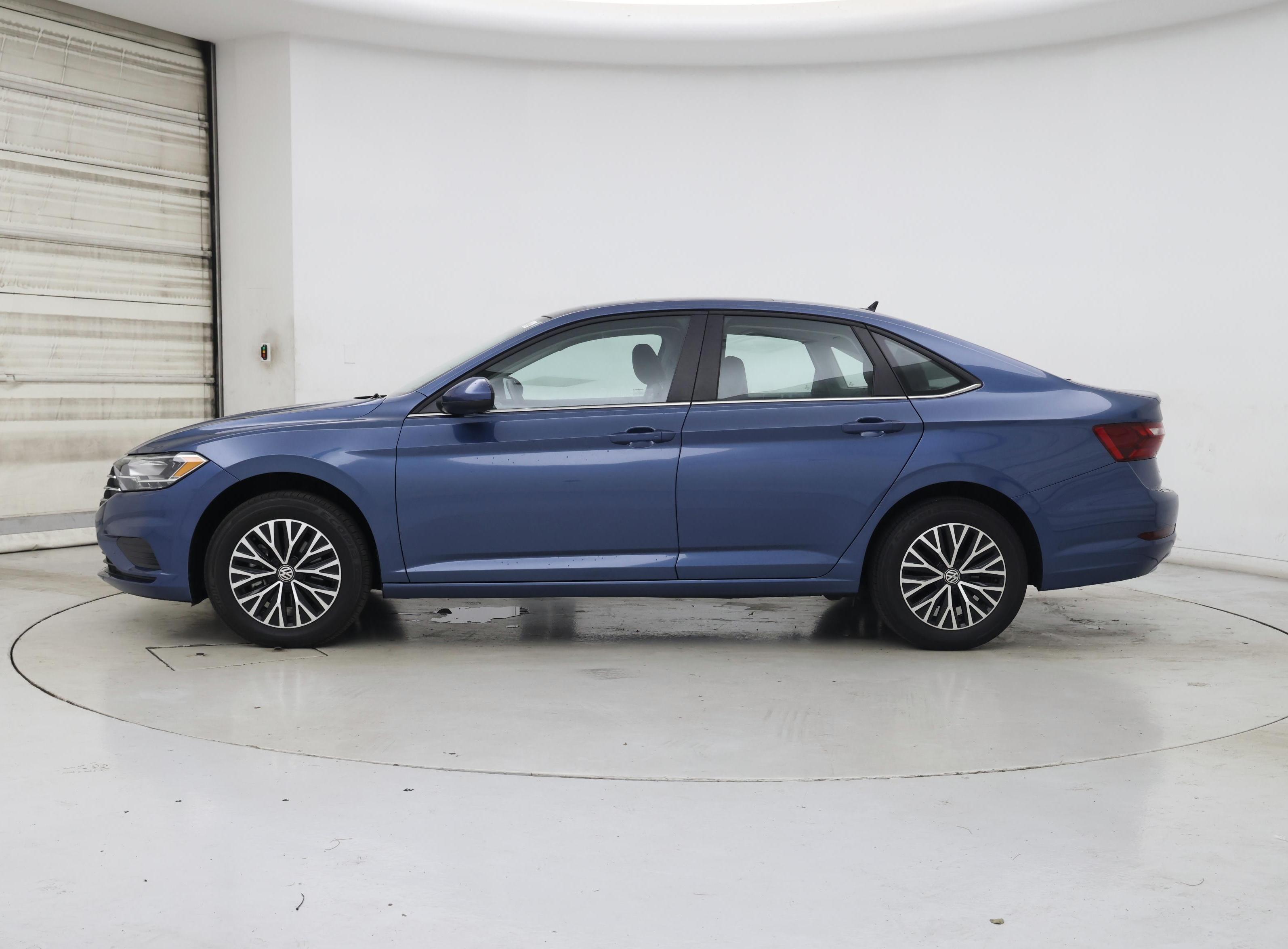 Thumbnail: 2021 Volkswagen Jetta - 3