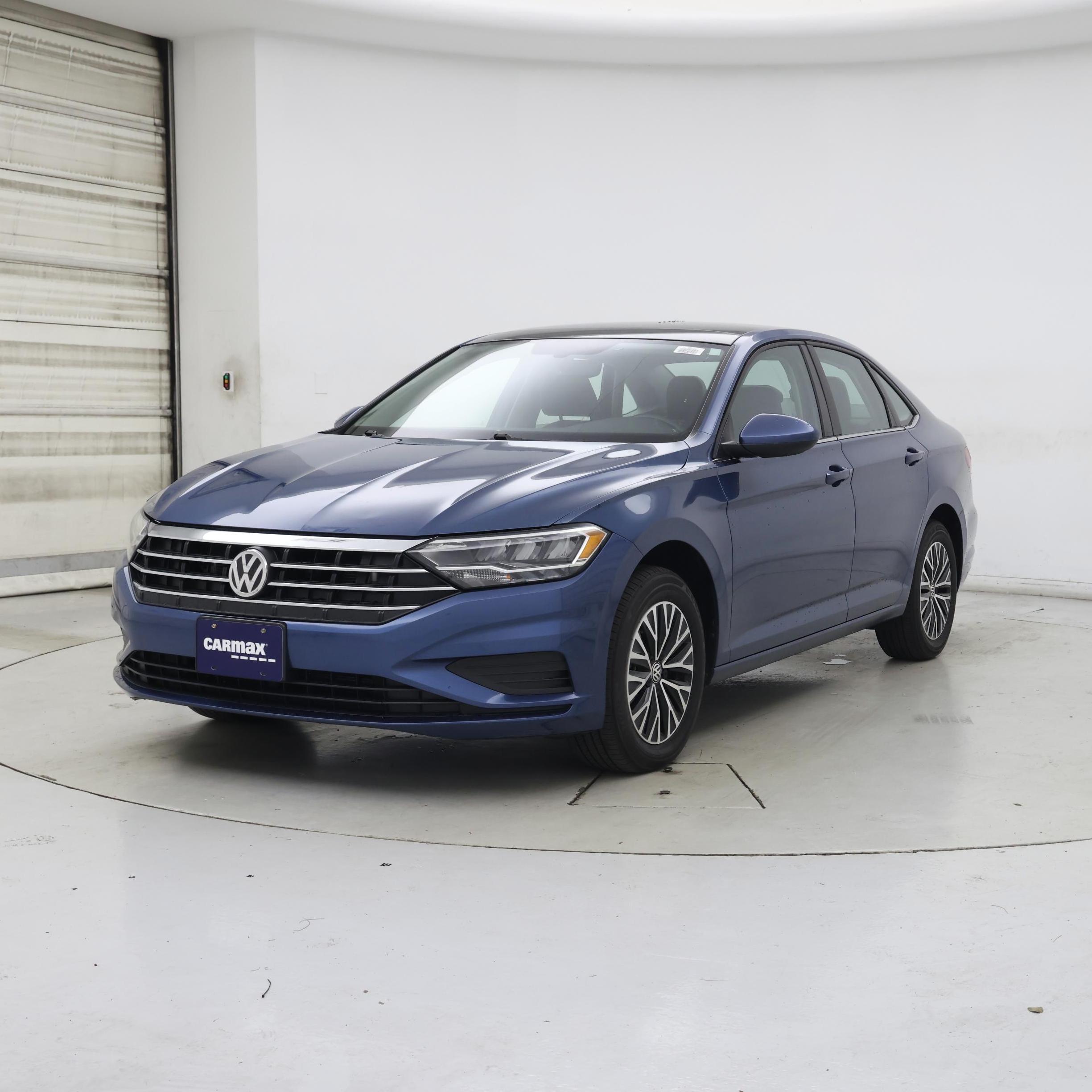 Thumbnail: 2021 Volkswagen Jetta - 4