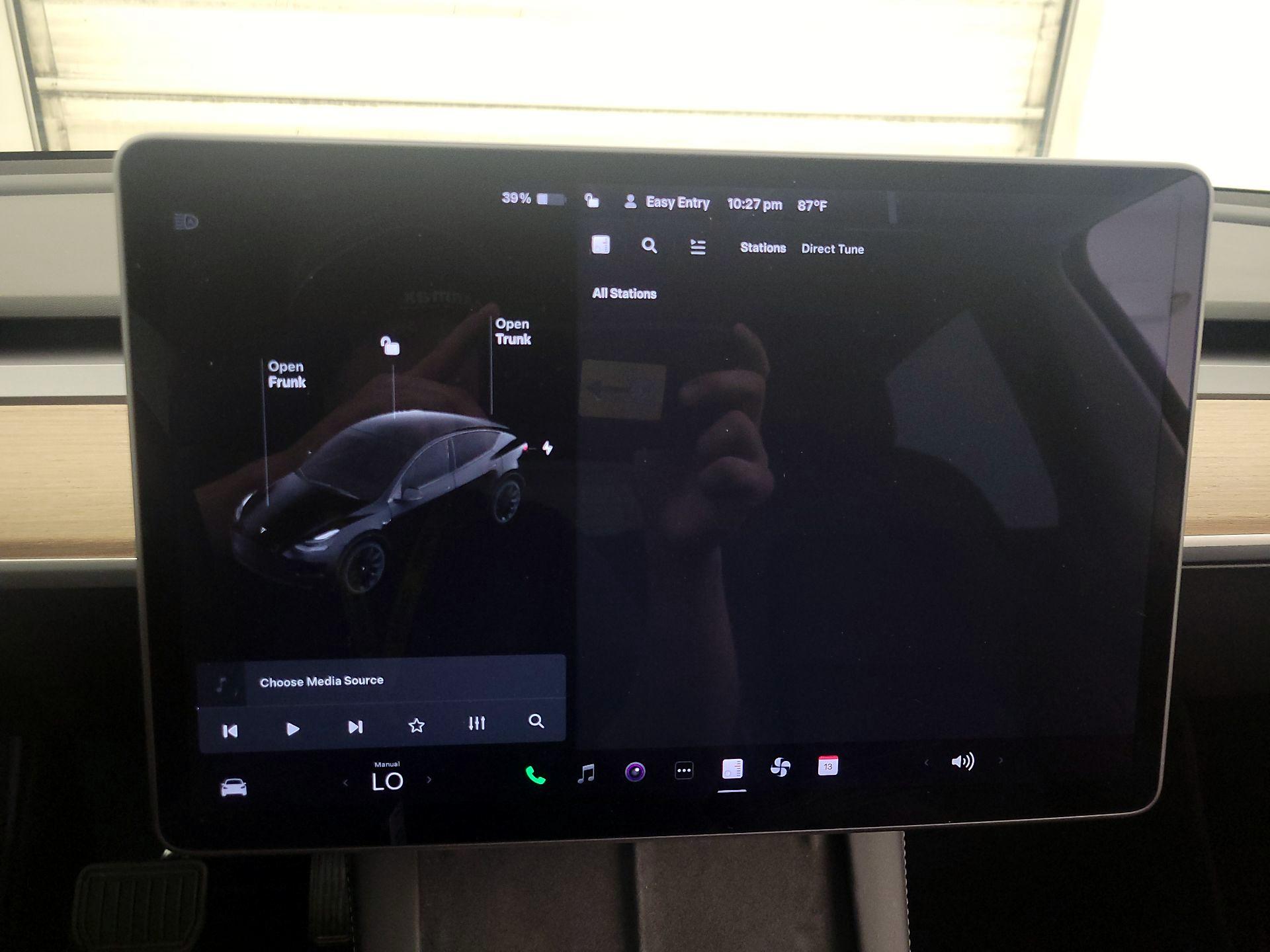 Thumbnail: 2021 Tesla Model Y - 15