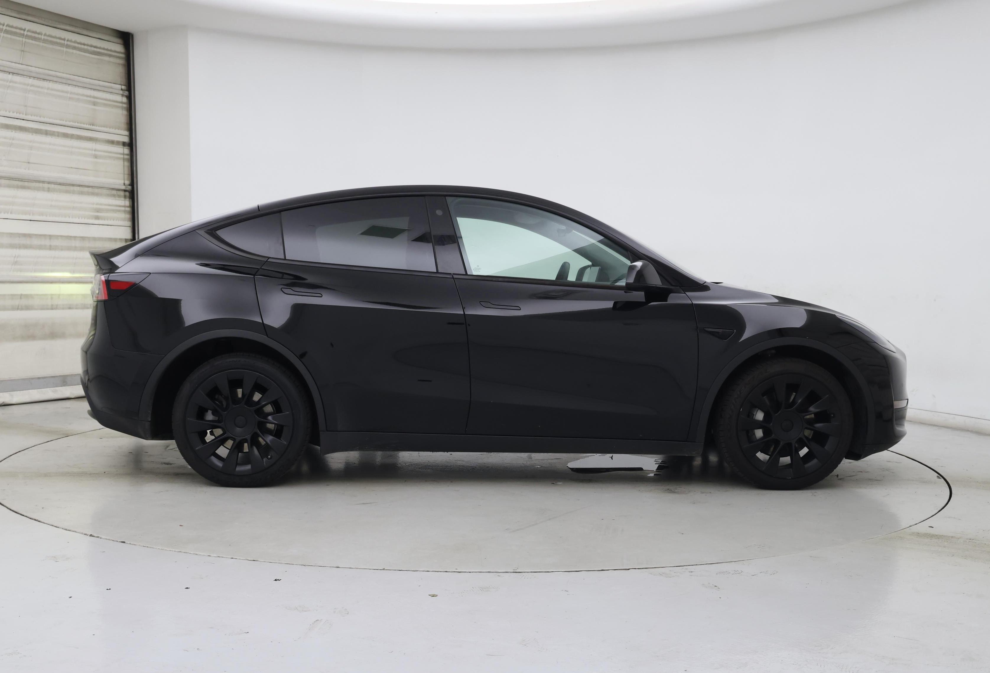 Thumbnail: 2021 Tesla Model Y - 7