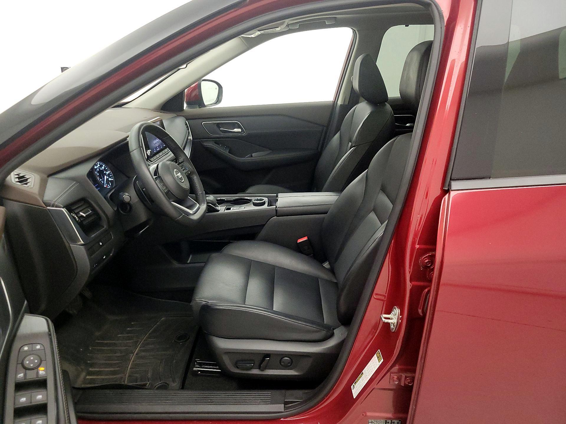 Thumbnail: 2021 Nissan Rogue - 11