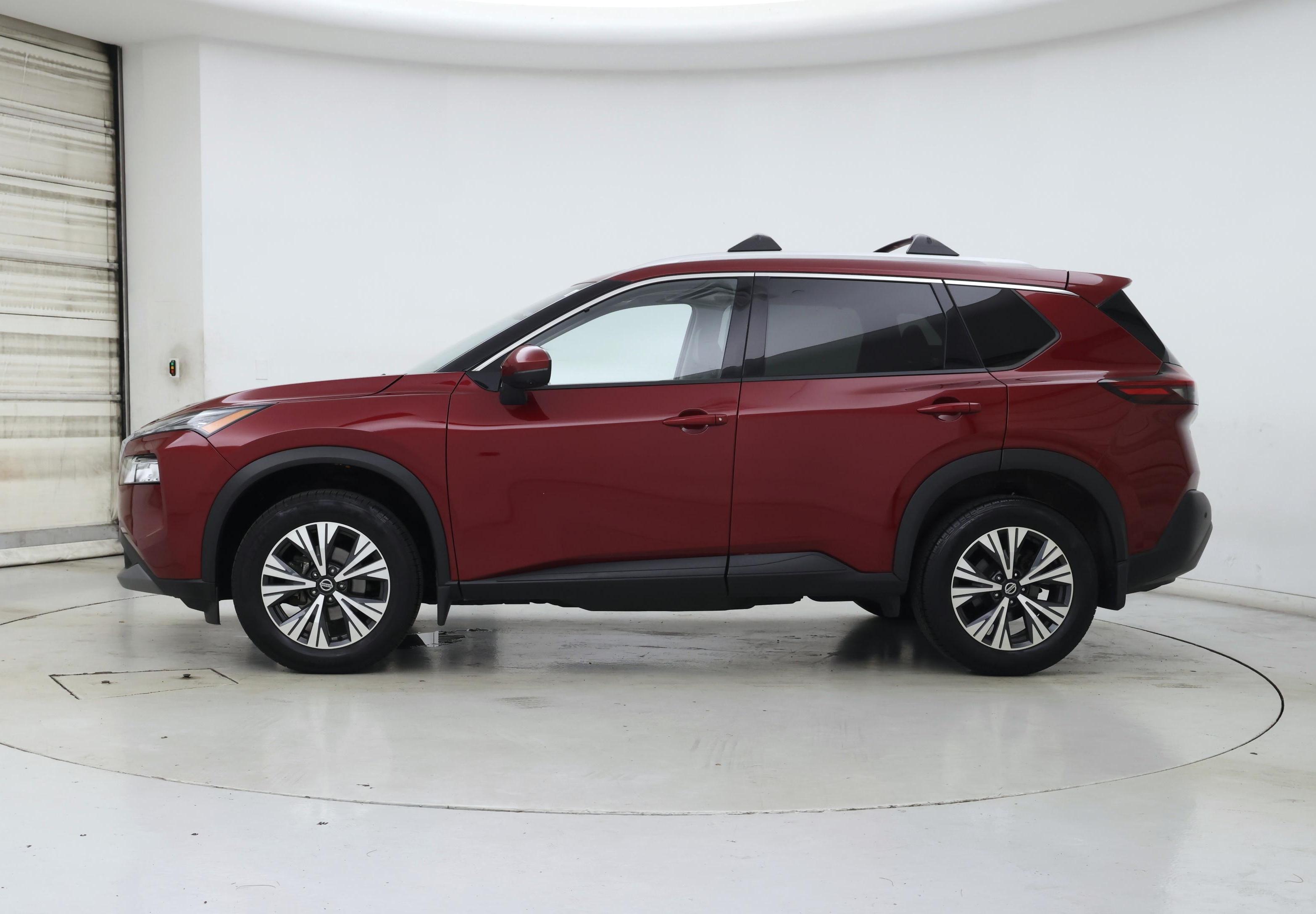 Thumbnail: 2021 Nissan Rogue - 3