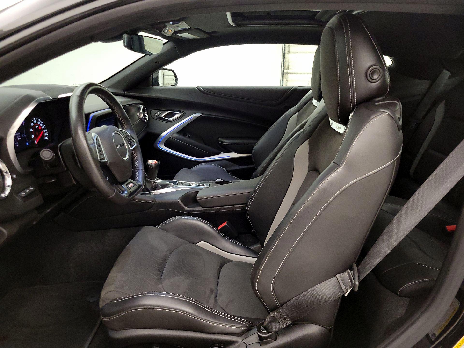 Thumbnail: 2020 Chevrolet Camaro - 11