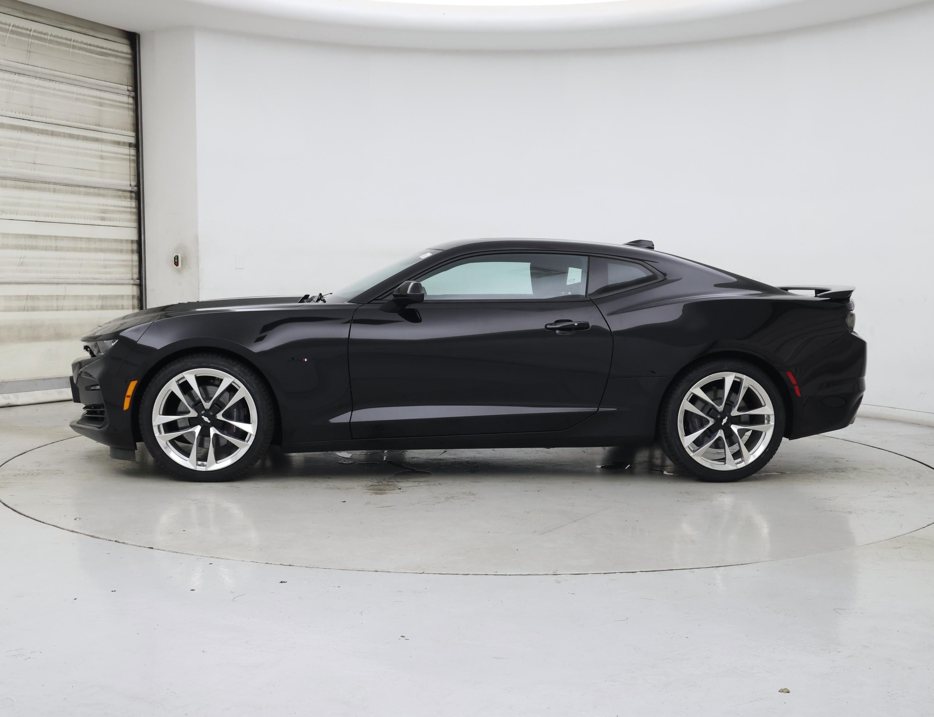 Thumbnail: 2020 Chevrolet Camaro - 3