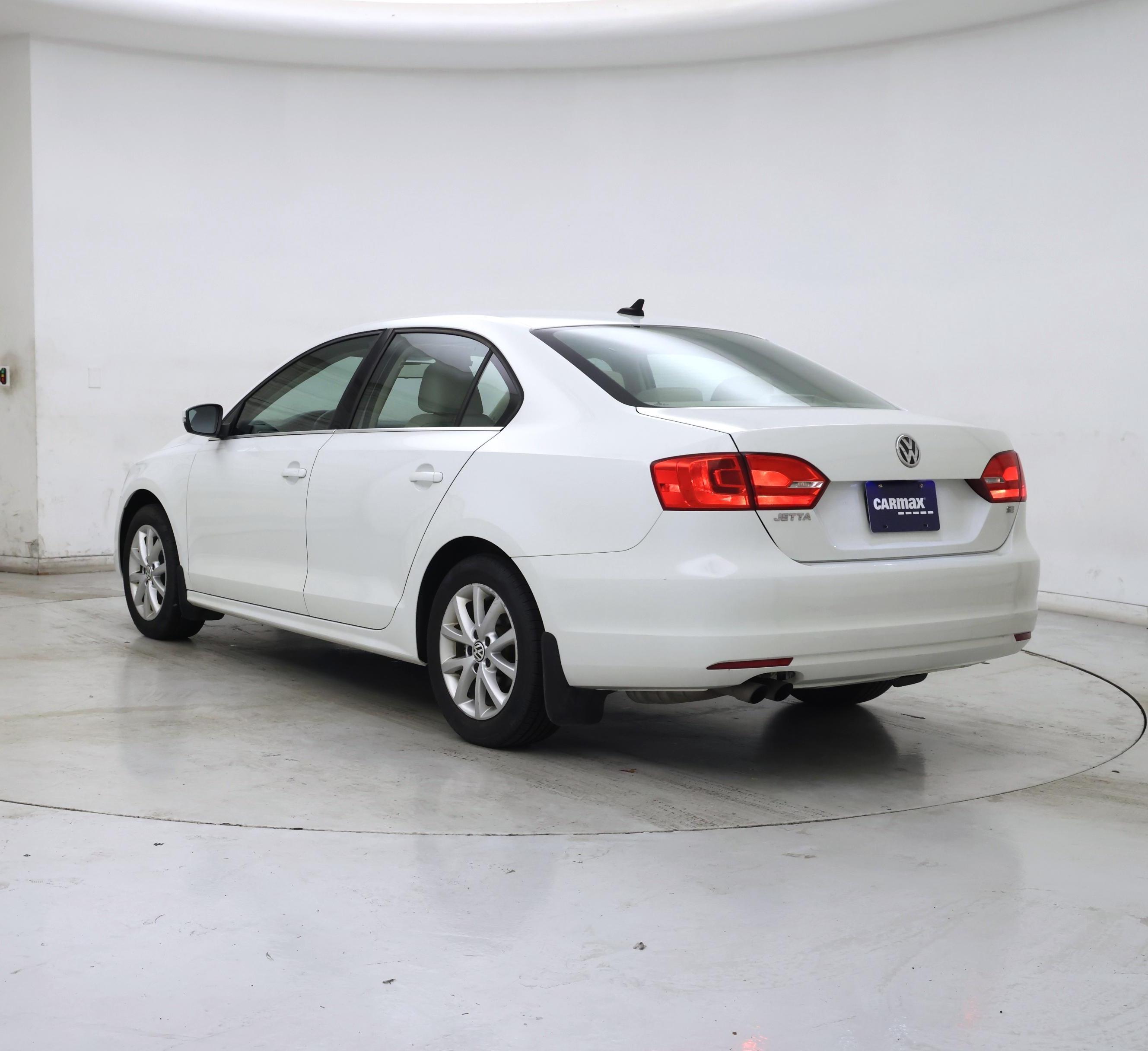 Thumbnail: 2014 Volkswagen Jetta - 2