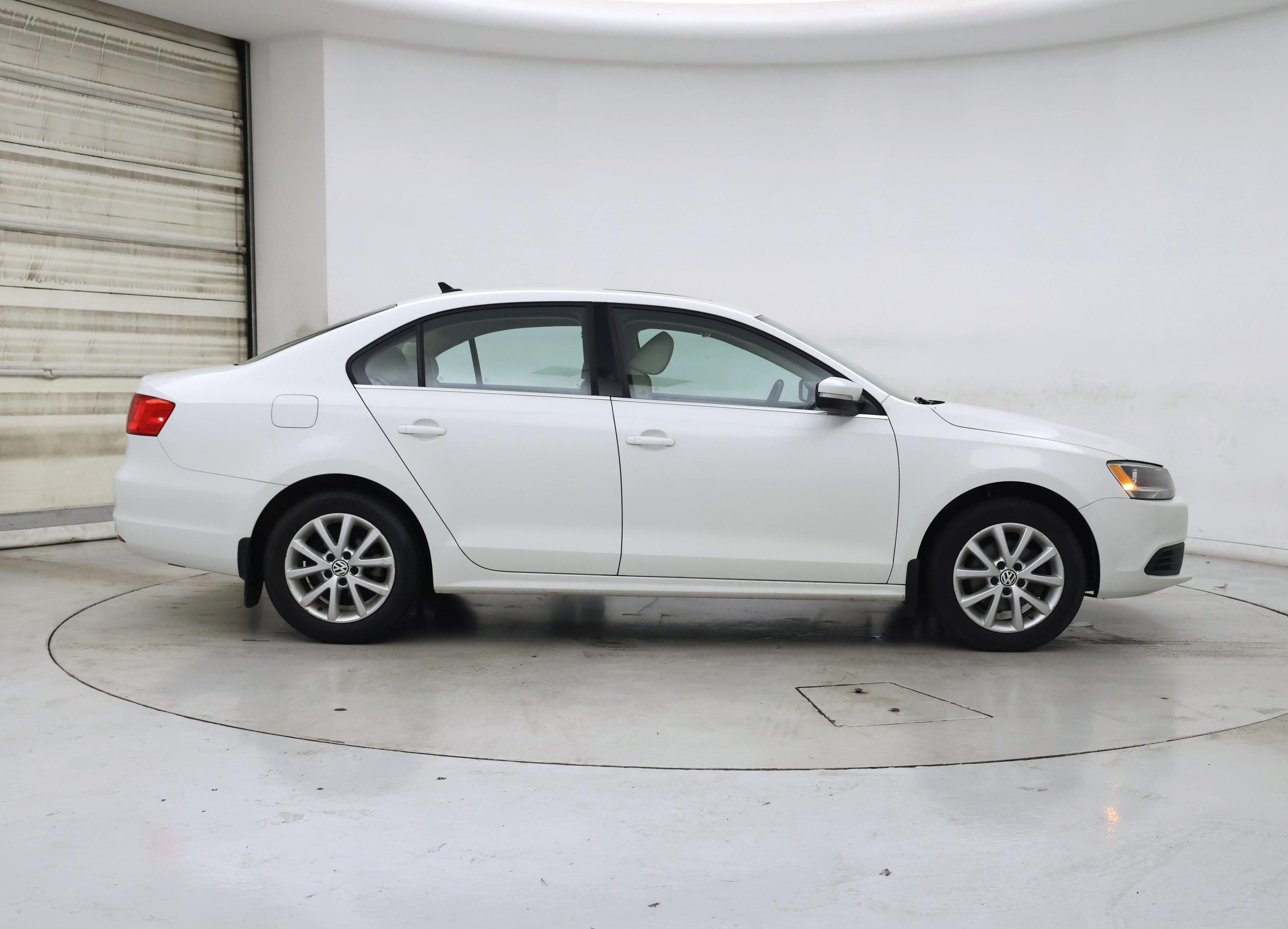 Thumbnail: 2014 Volkswagen Jetta - 7