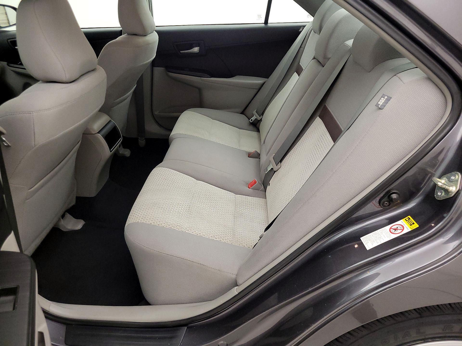 Thumbnail: 2014 Toyota Camry - 16