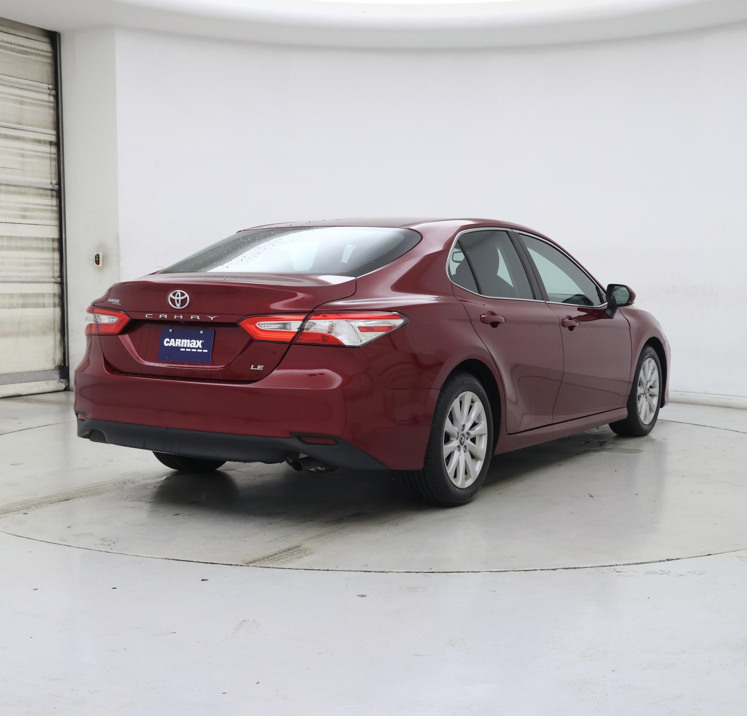 Thumbnail: 2018 Toyota Camry - 8