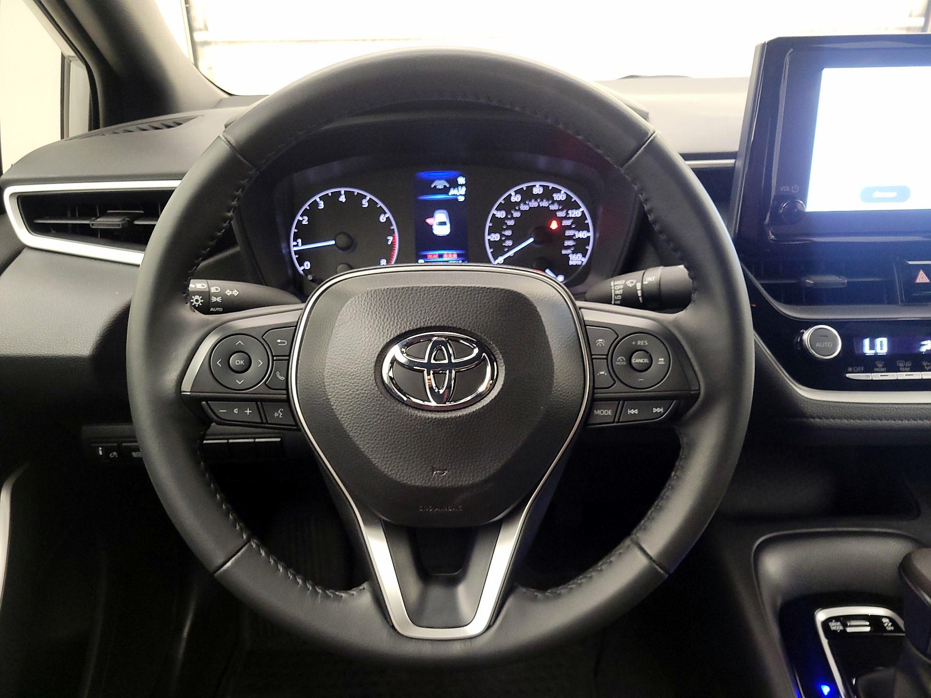Thumbnail: 2025 Toyota Corolla - 10
