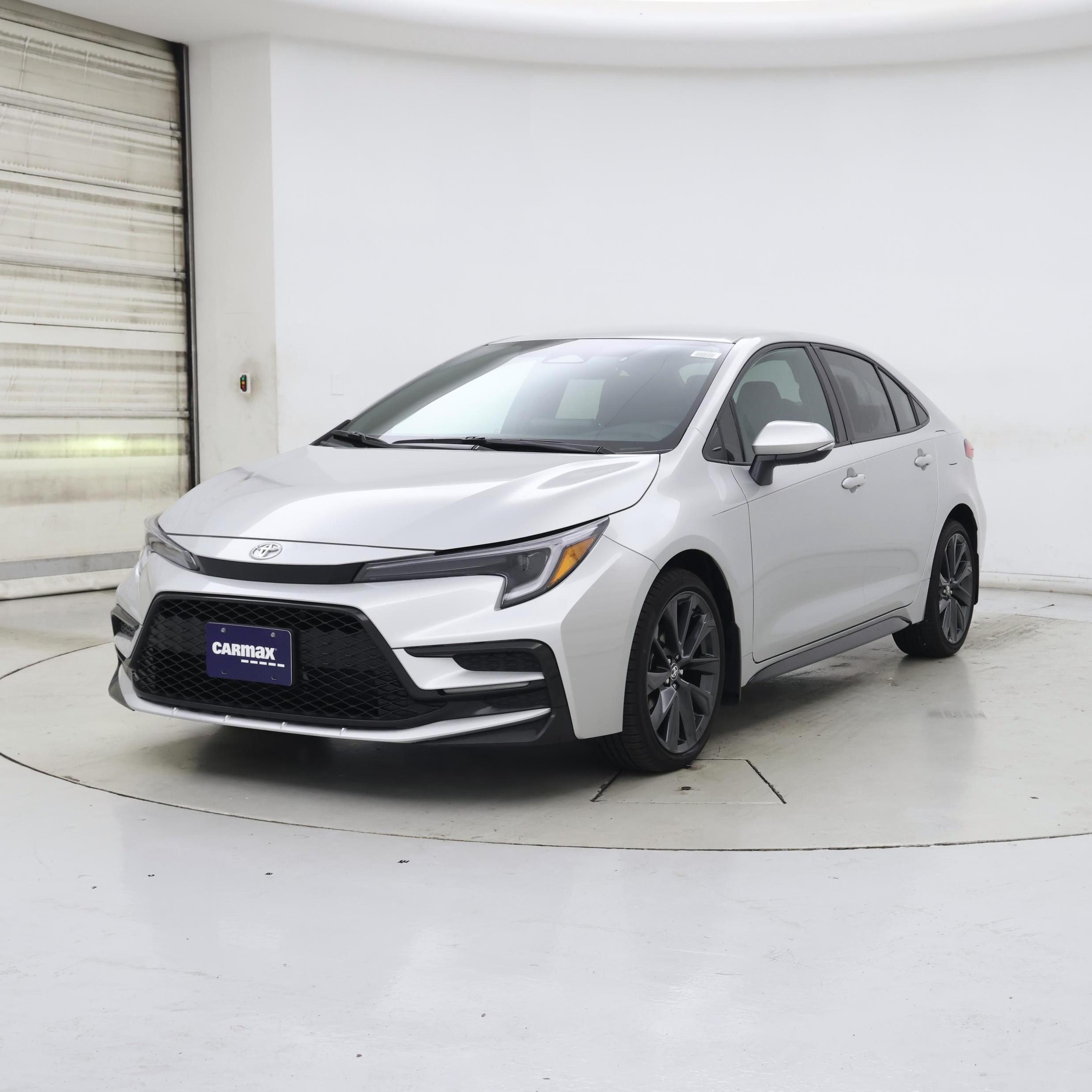 Thumbnail: 2025 Toyota Corolla - 4