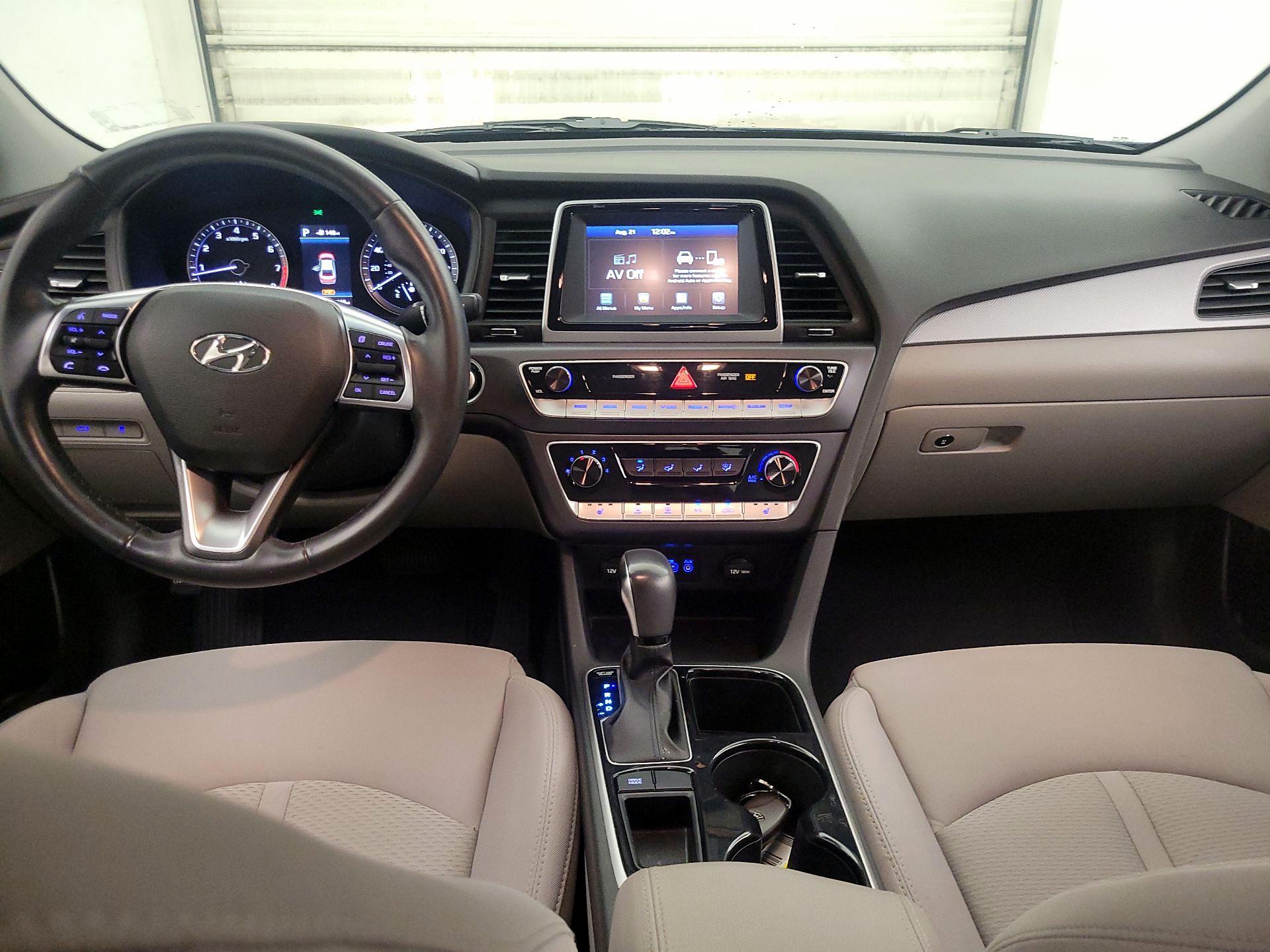 Thumbnail: 2018 Hyundai Sonata - 9