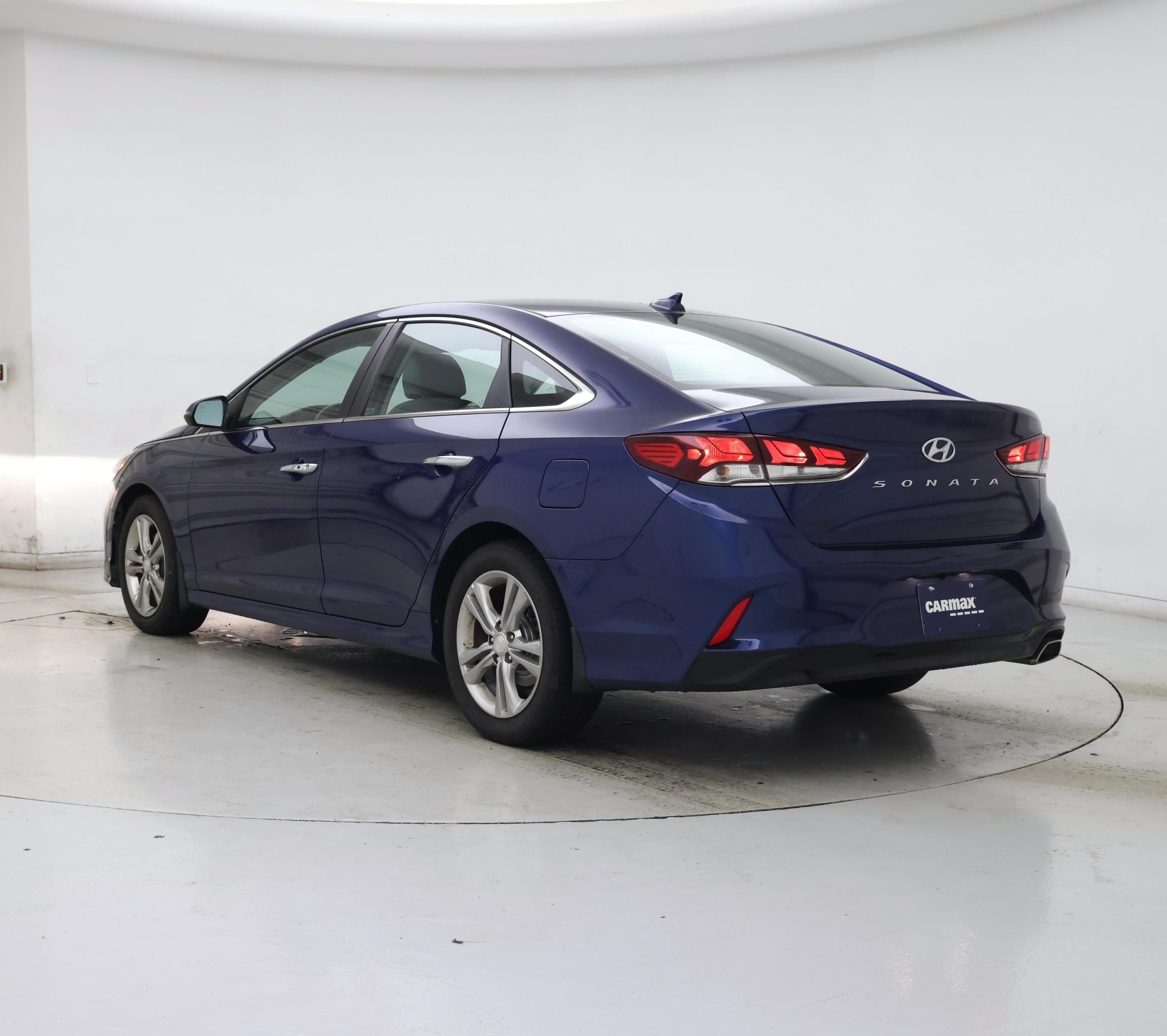 Thumbnail: 2018 Hyundai Sonata - 2