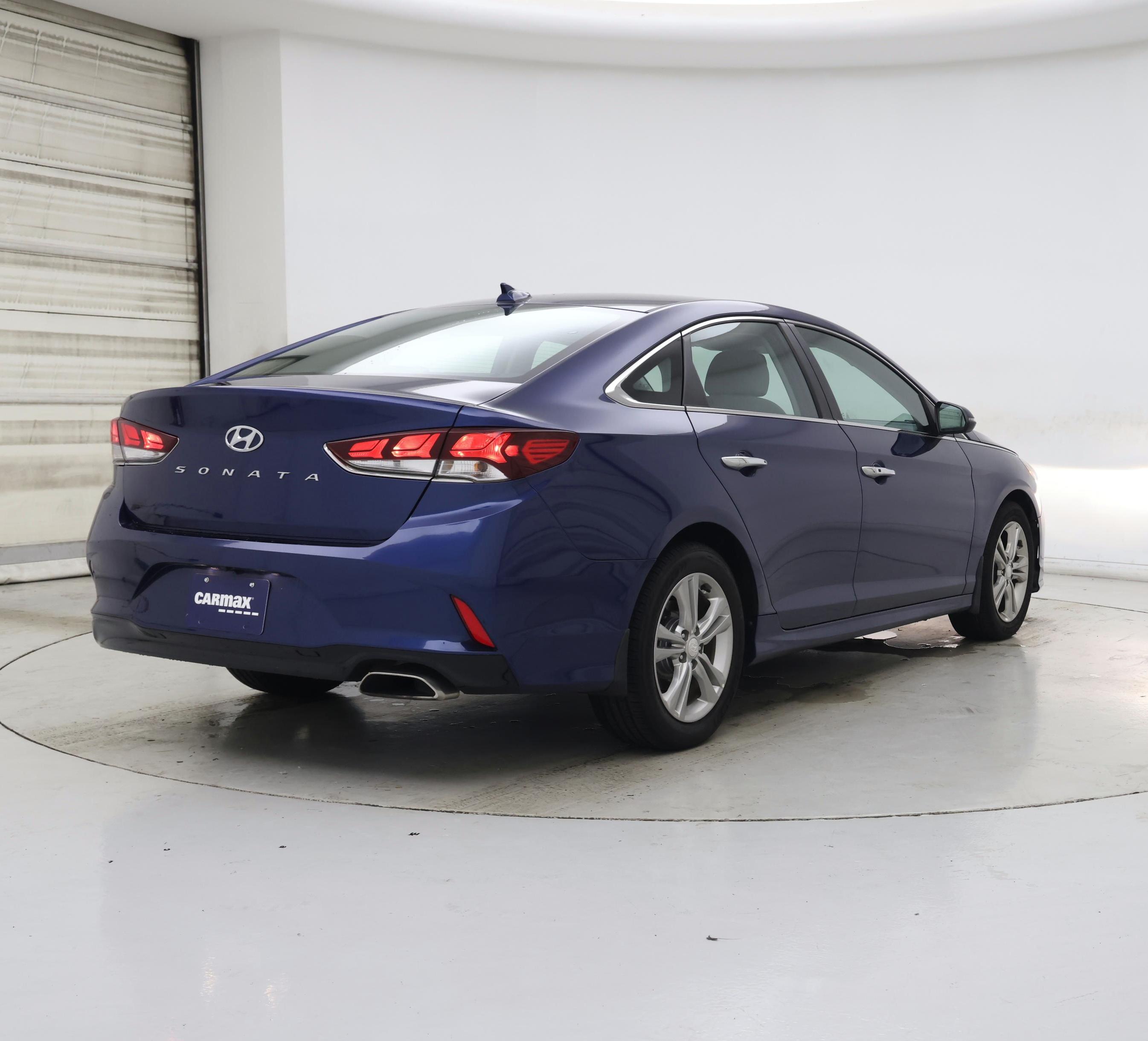 Thumbnail: 2018 Hyundai Sonata - 8