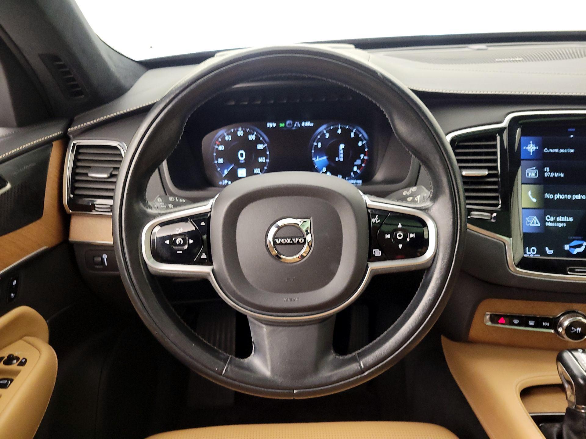Thumbnail: 2019 Volvo XC90 - 10