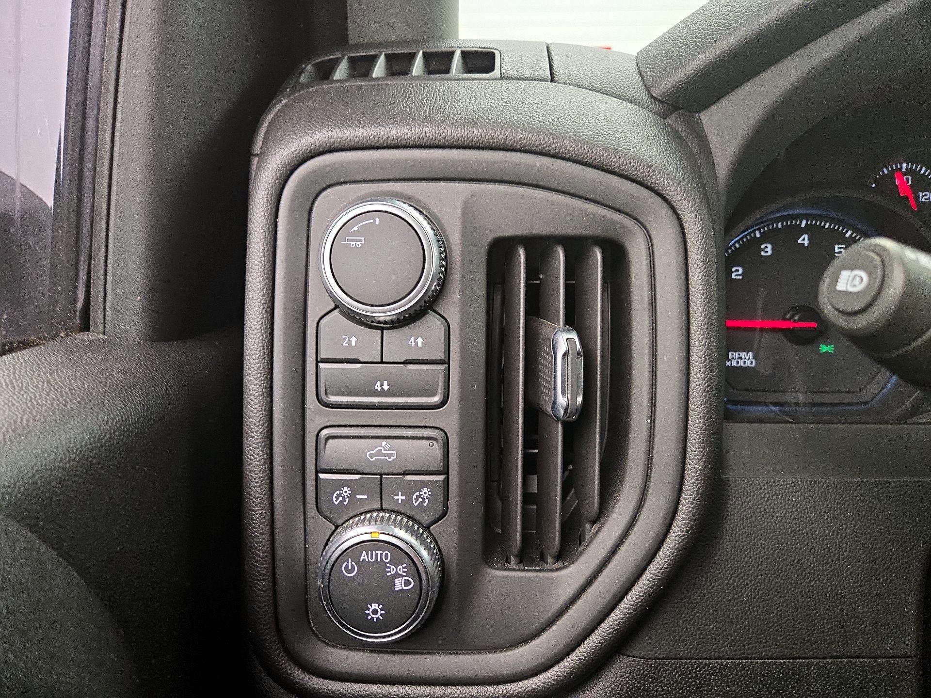 Thumbnail: 2024 GMC Sierra 2500 - 13