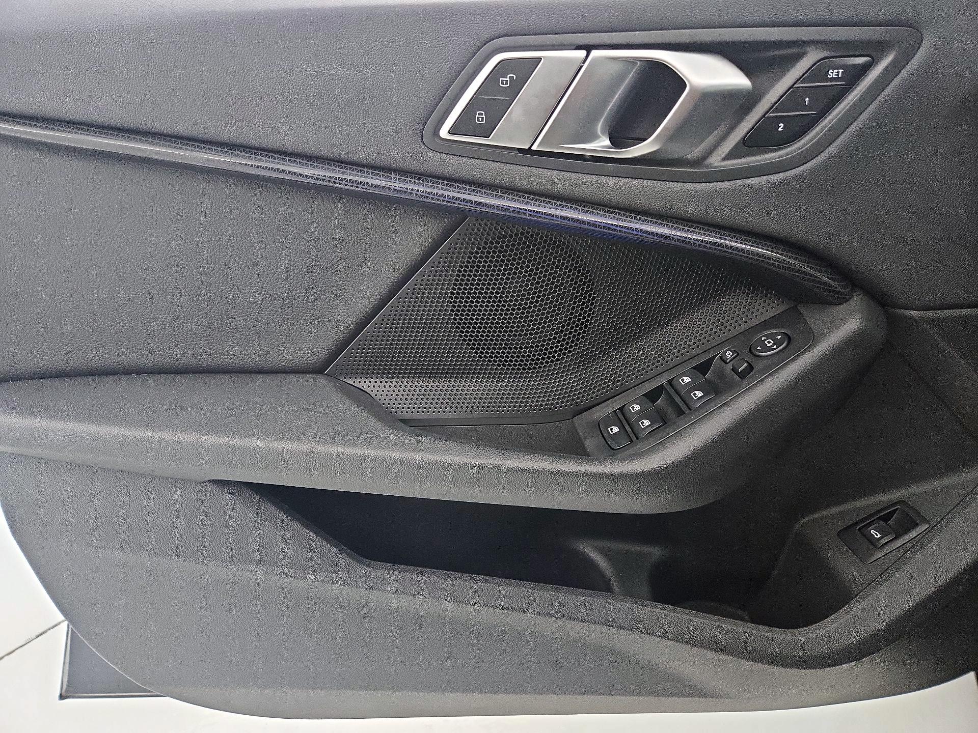 Thumbnail: 2022 BMW 2 Series - 12