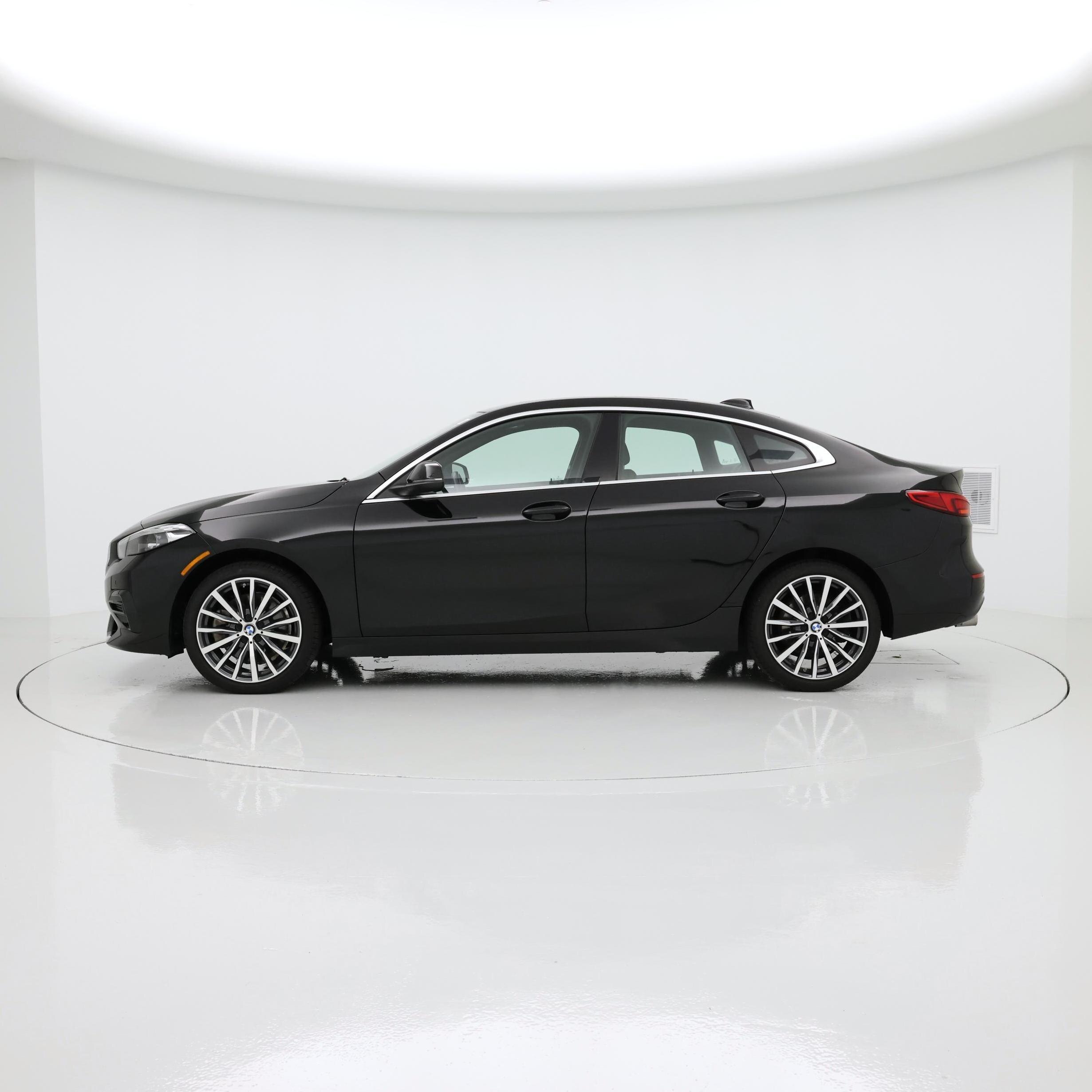 Thumbnail: 2022 BMW 2 Series - 3