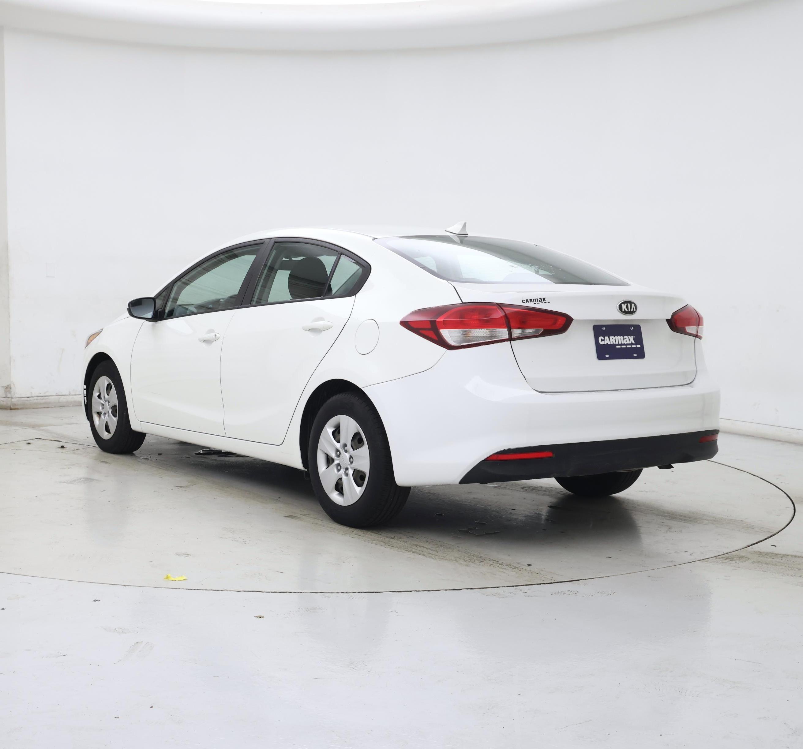Thumbnail: 2018 Kia Forte - 2