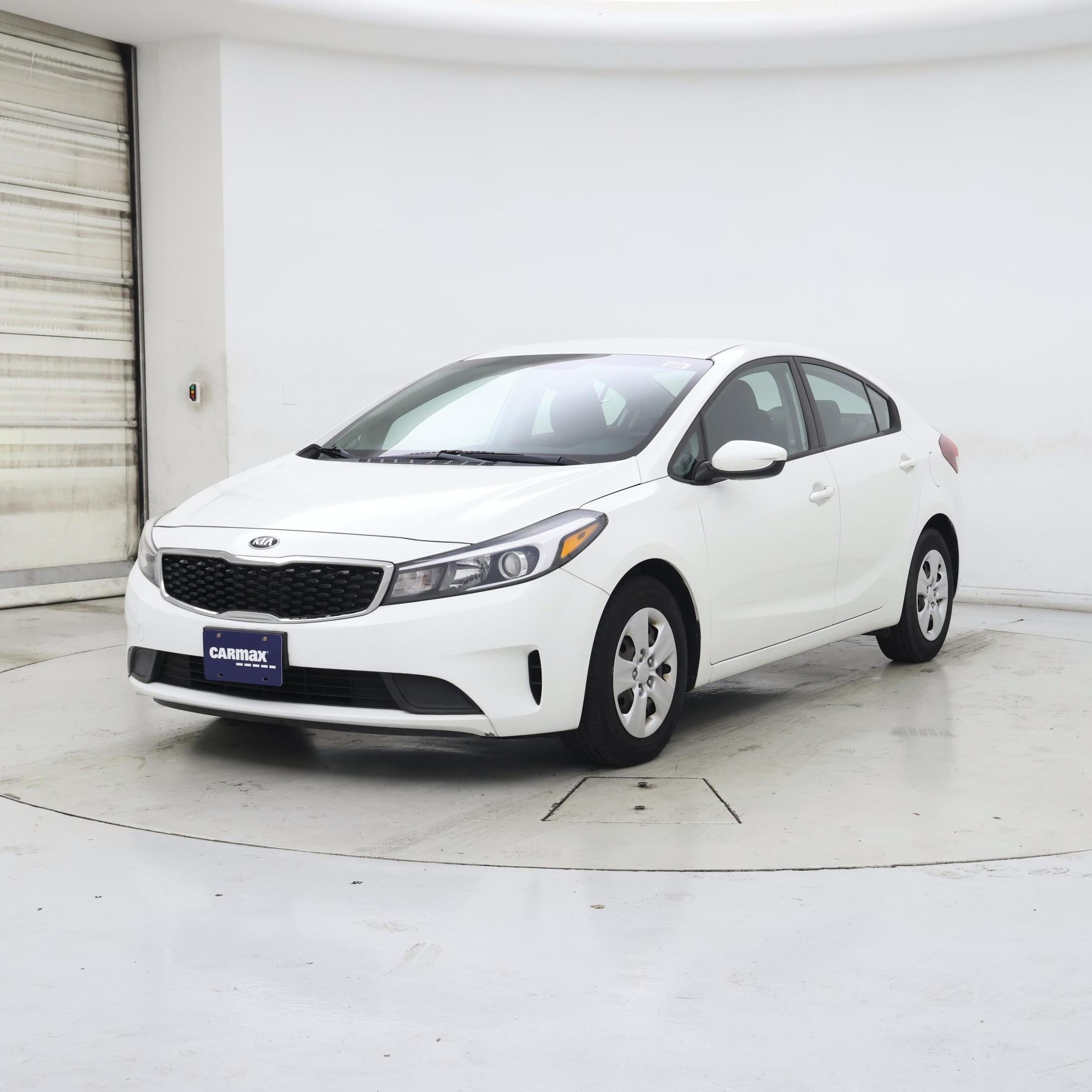 Thumbnail: 2018 Kia Forte - 4