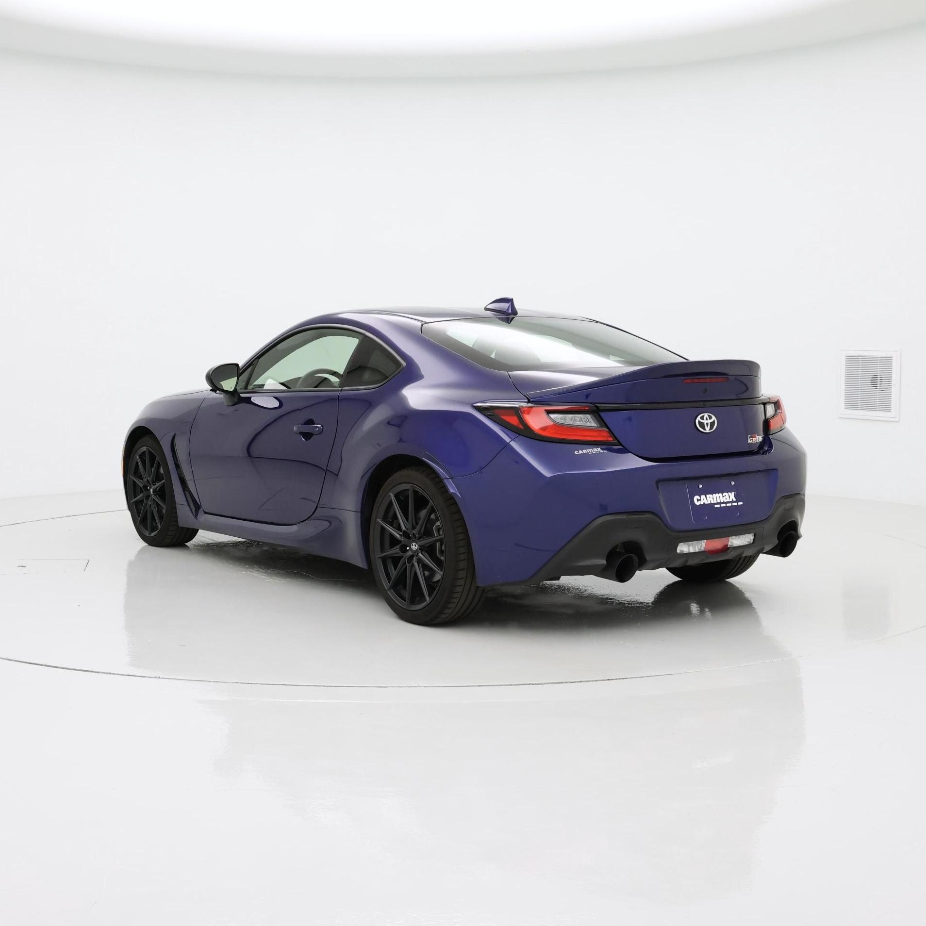 Thumbnail: 2023 Toyota GR86 - 2