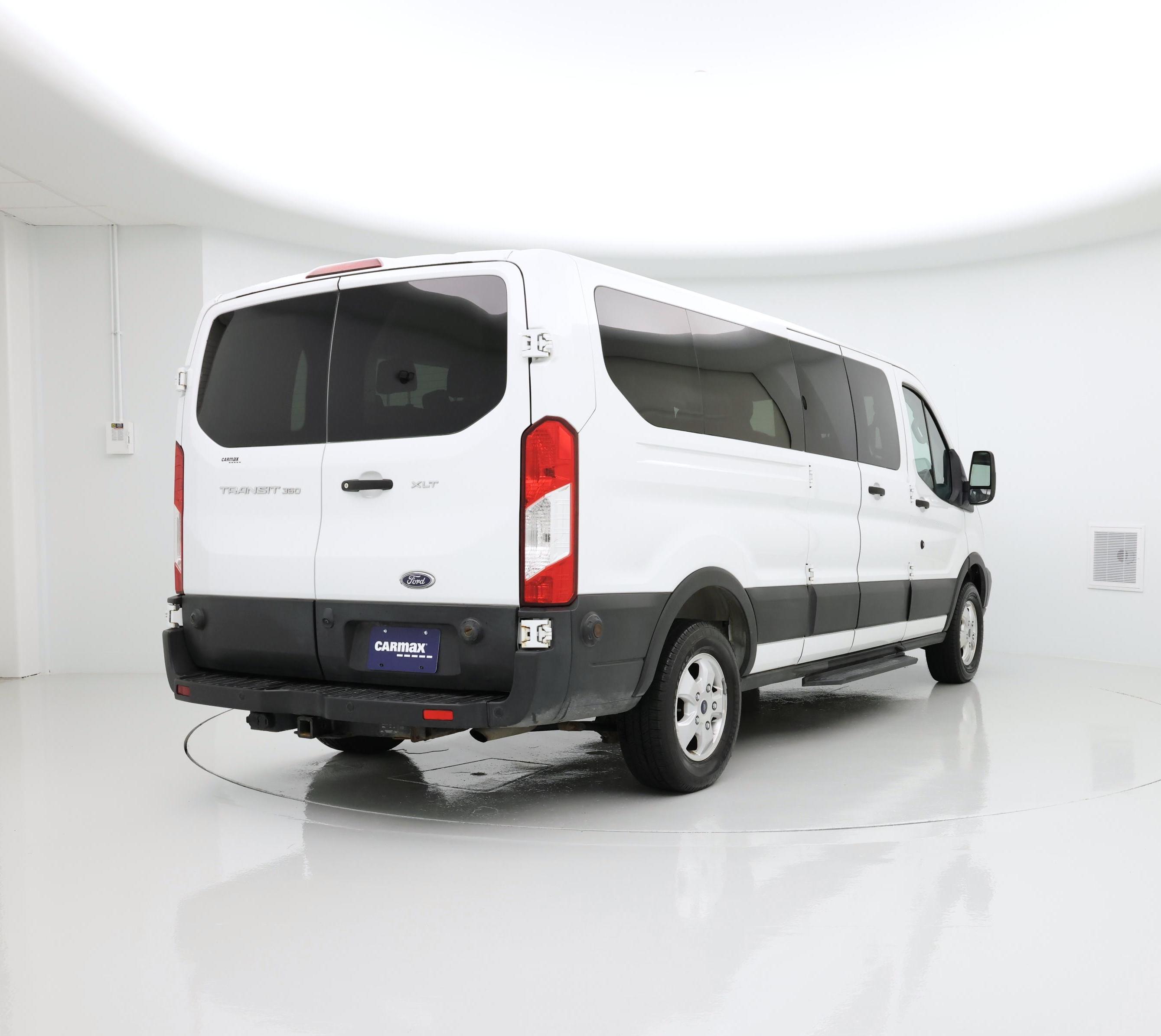 Thumbnail: 2019 Ford Transit Series - 8