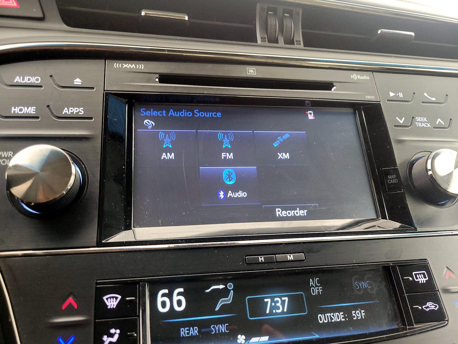 Thumbnail: 2017 Toyota Avalon - 16
