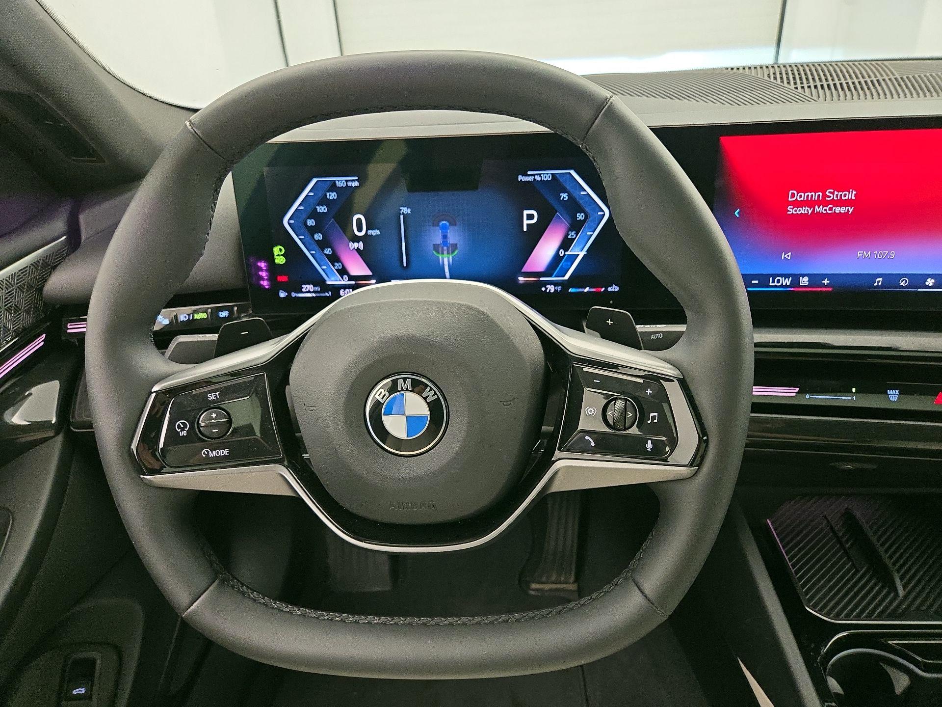 Thumbnail: 2024 BMW 5 Series - 10