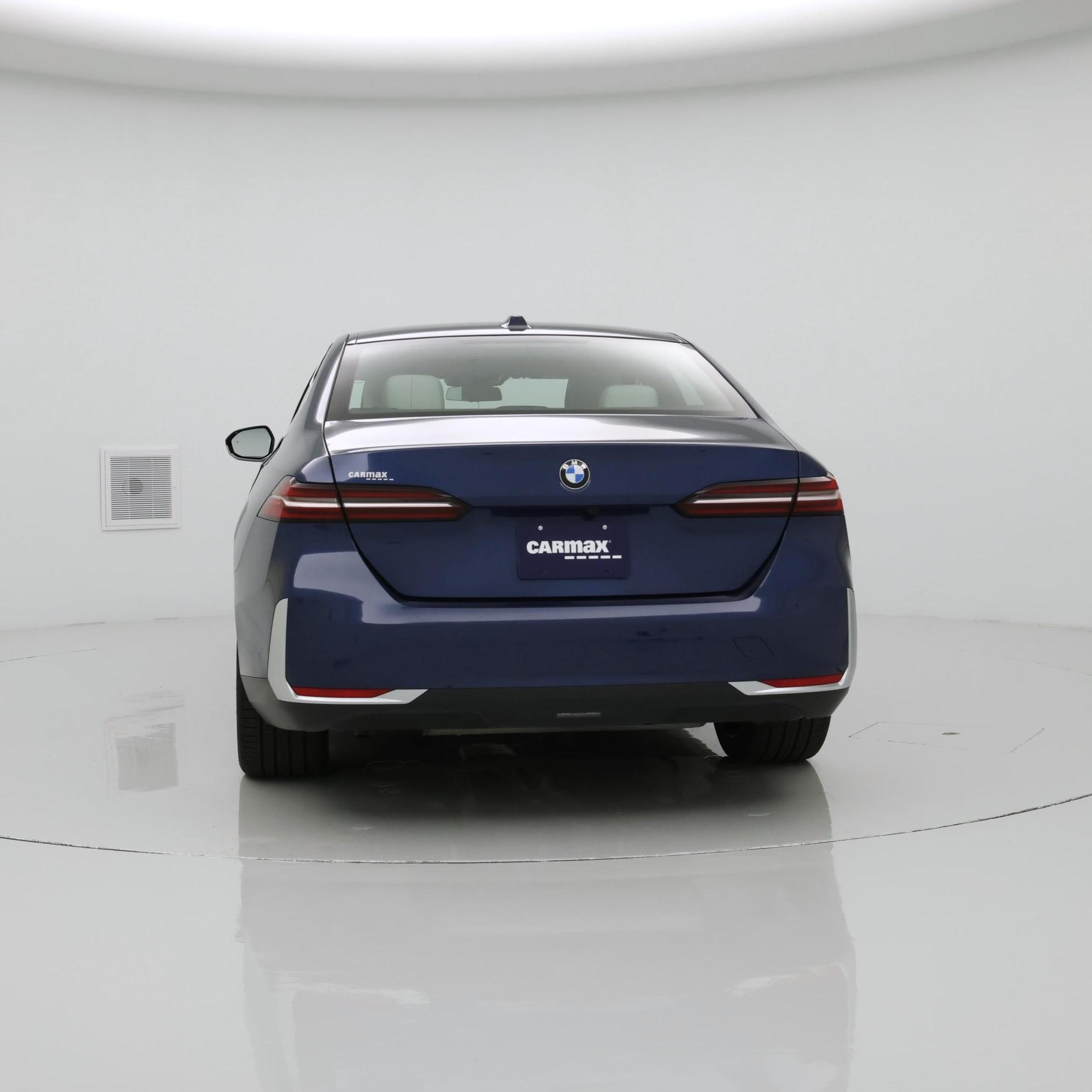 Thumbnail: 2024 BMW 5 Series - 6
