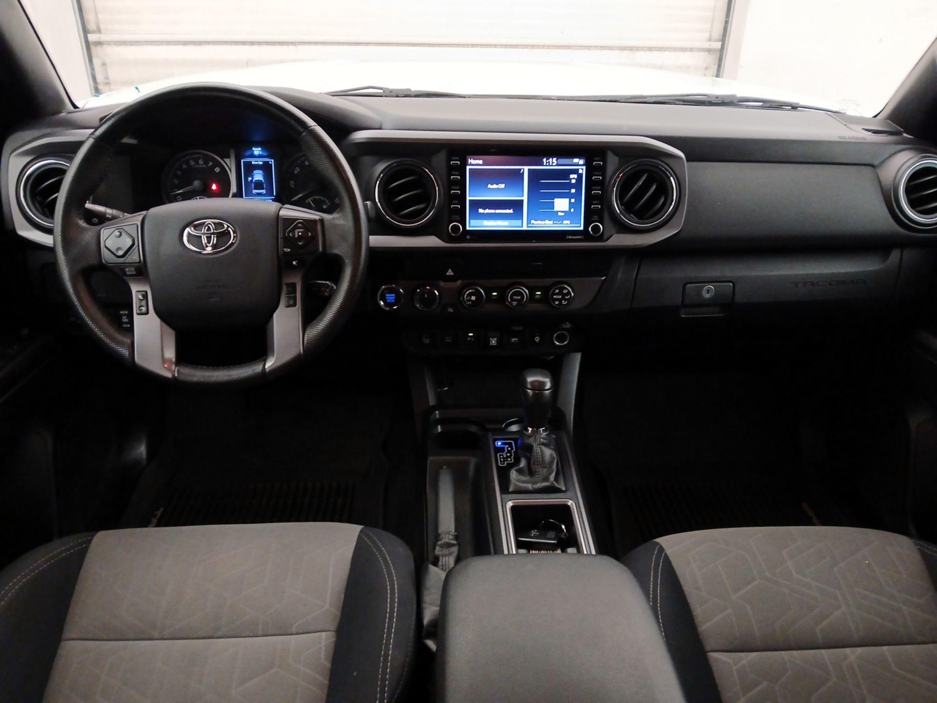 Thumbnail: 2020 Toyota Tacoma - 8