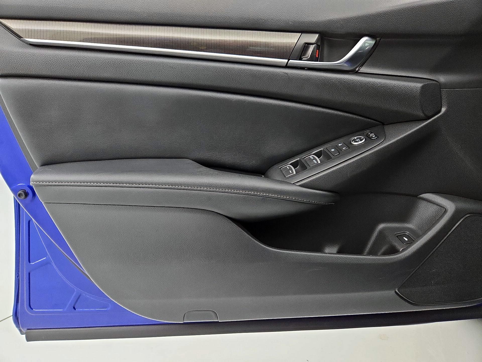 Thumbnail: 2022 Honda Accord - 12