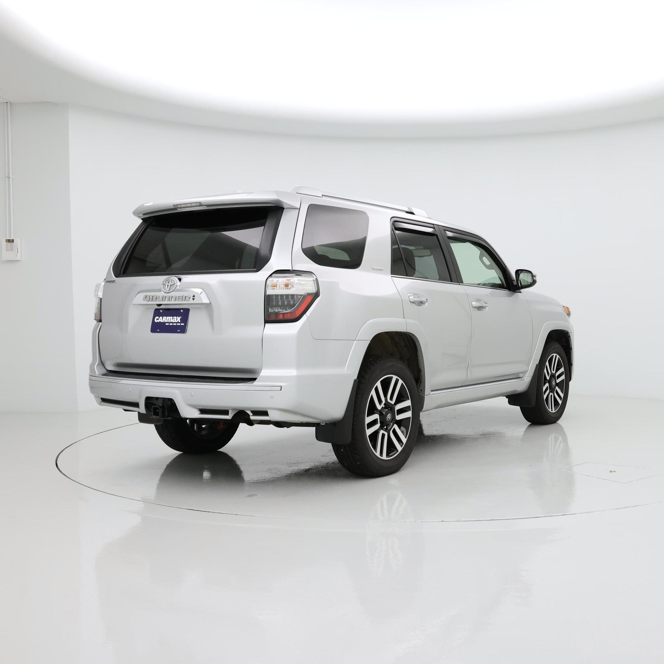 Thumbnail: 2023 Toyota 4Runner - 8