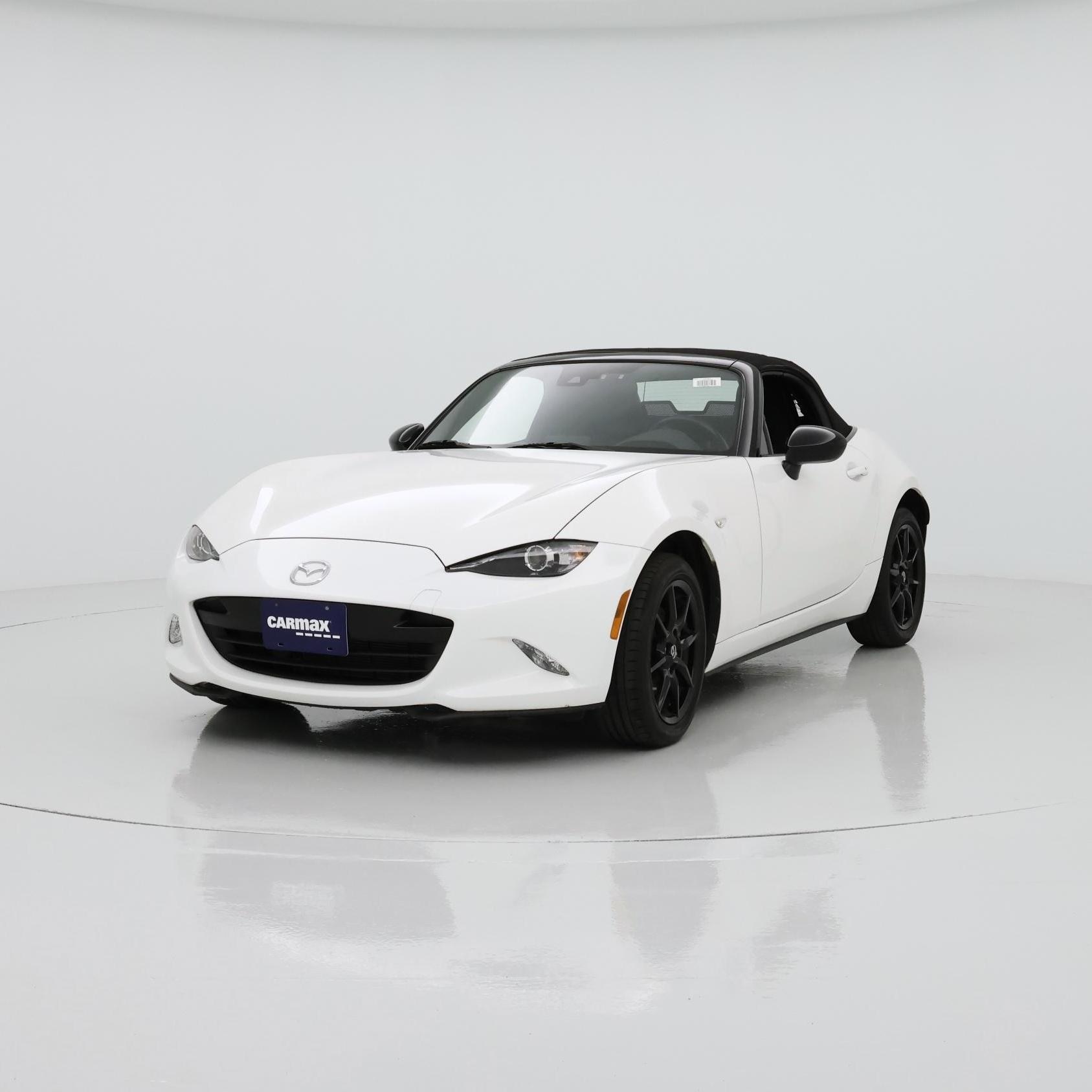 Thumbnail: 2020 Mazda MX-5 Miata - 4