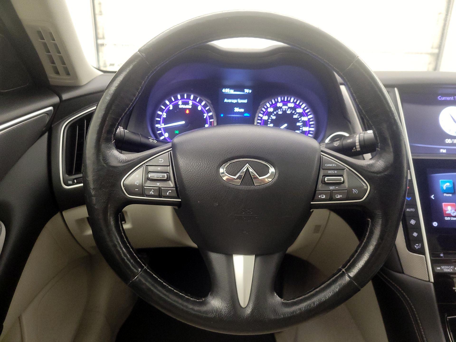 Thumbnail: 2015 INFINITI Q50 - 10