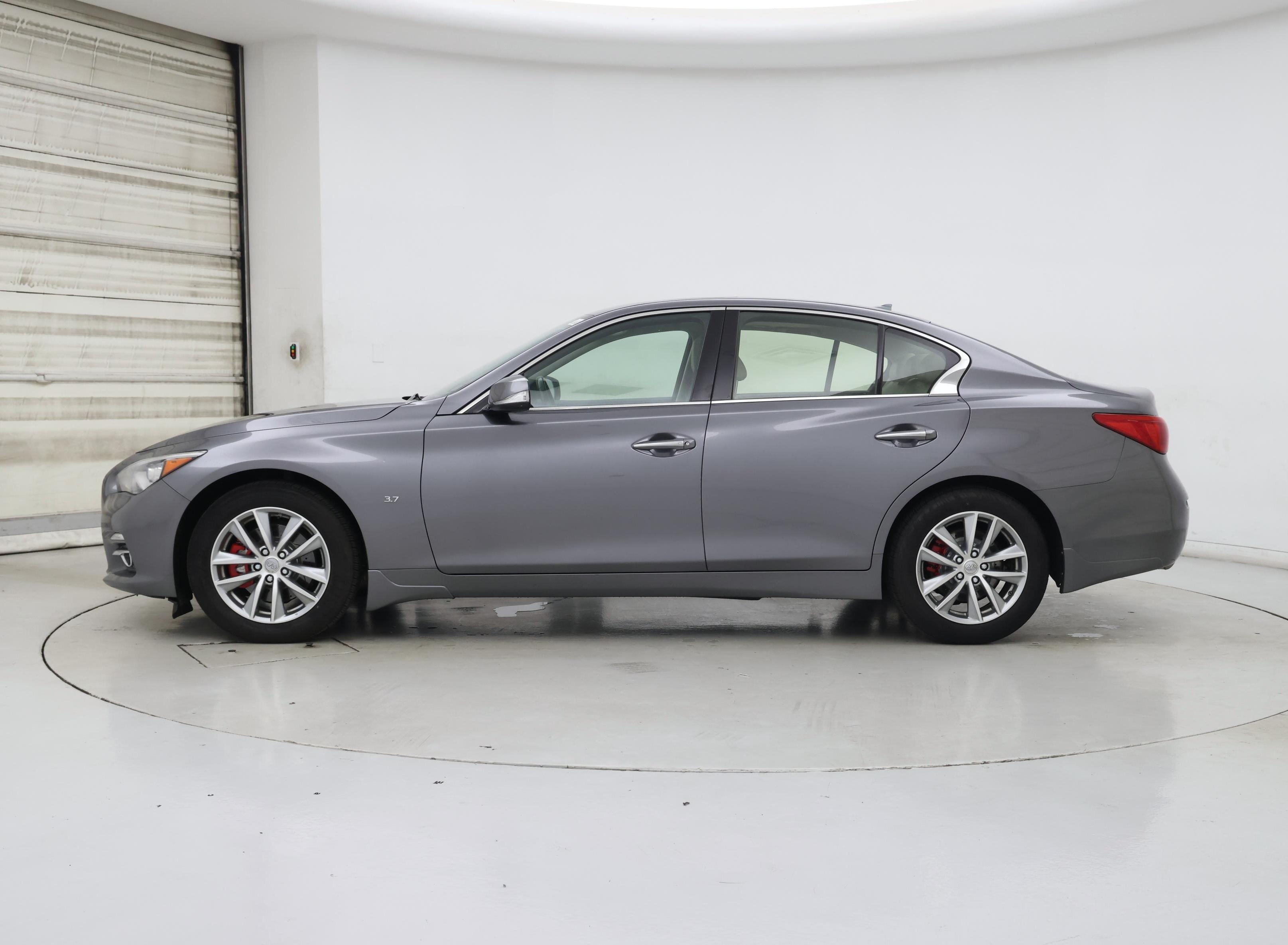 Thumbnail: 2015 INFINITI Q50 - 3