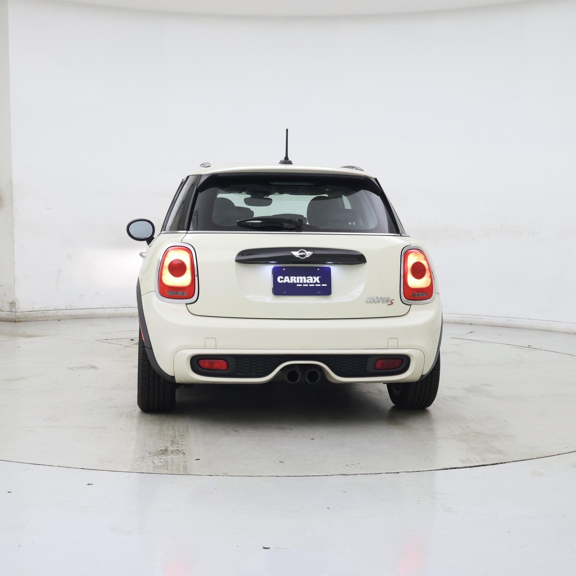 Thumbnail: 2015 MINI Cooper Hardtop - 6