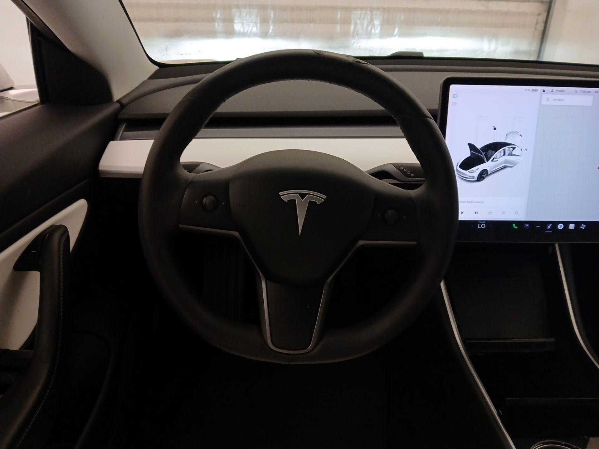Thumbnail: 2019 Tesla Model 3 - 10