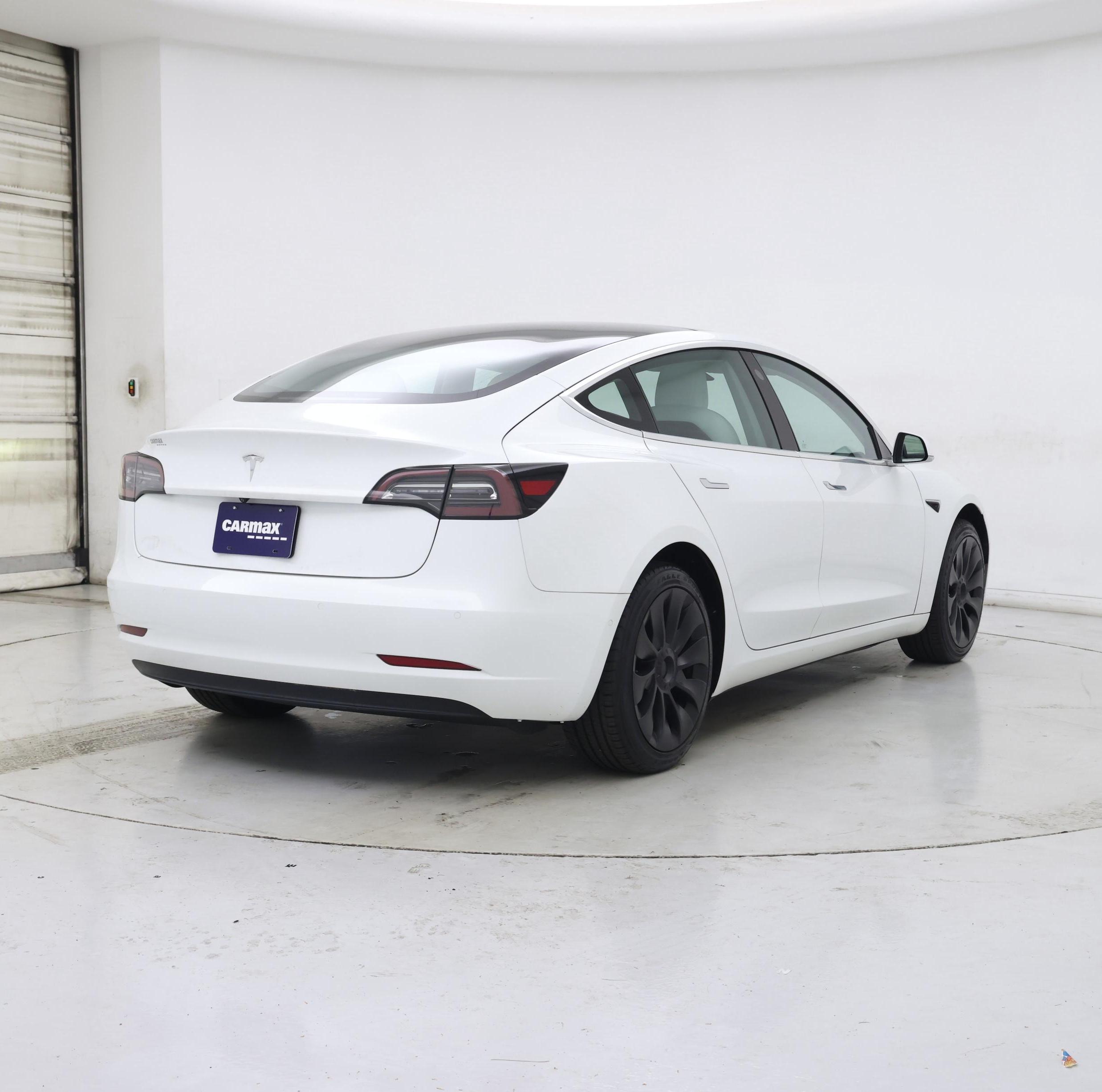Thumbnail: 2019 Tesla Model 3 - 8