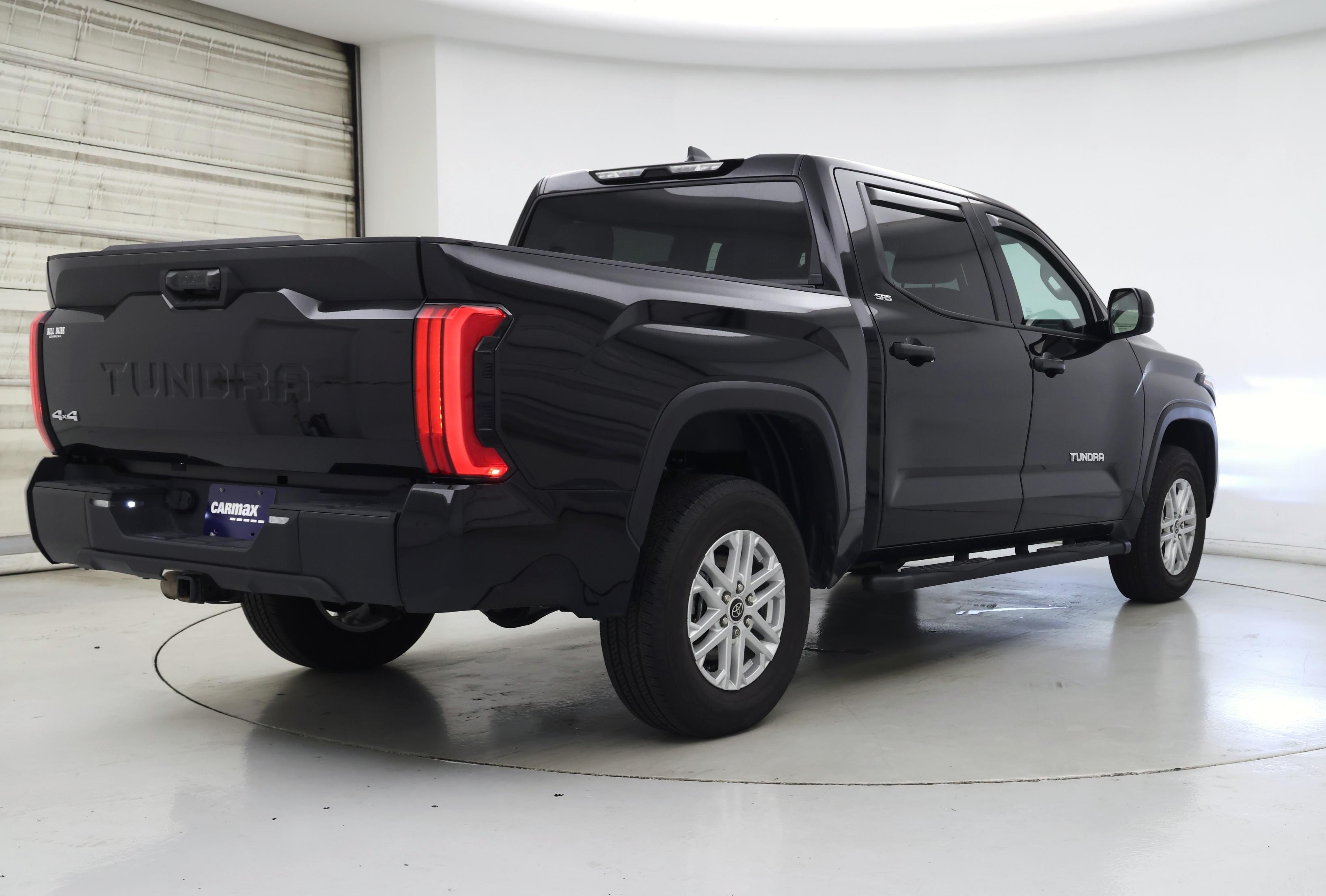 Thumbnail: 2024 Toyota Tundra - 8
