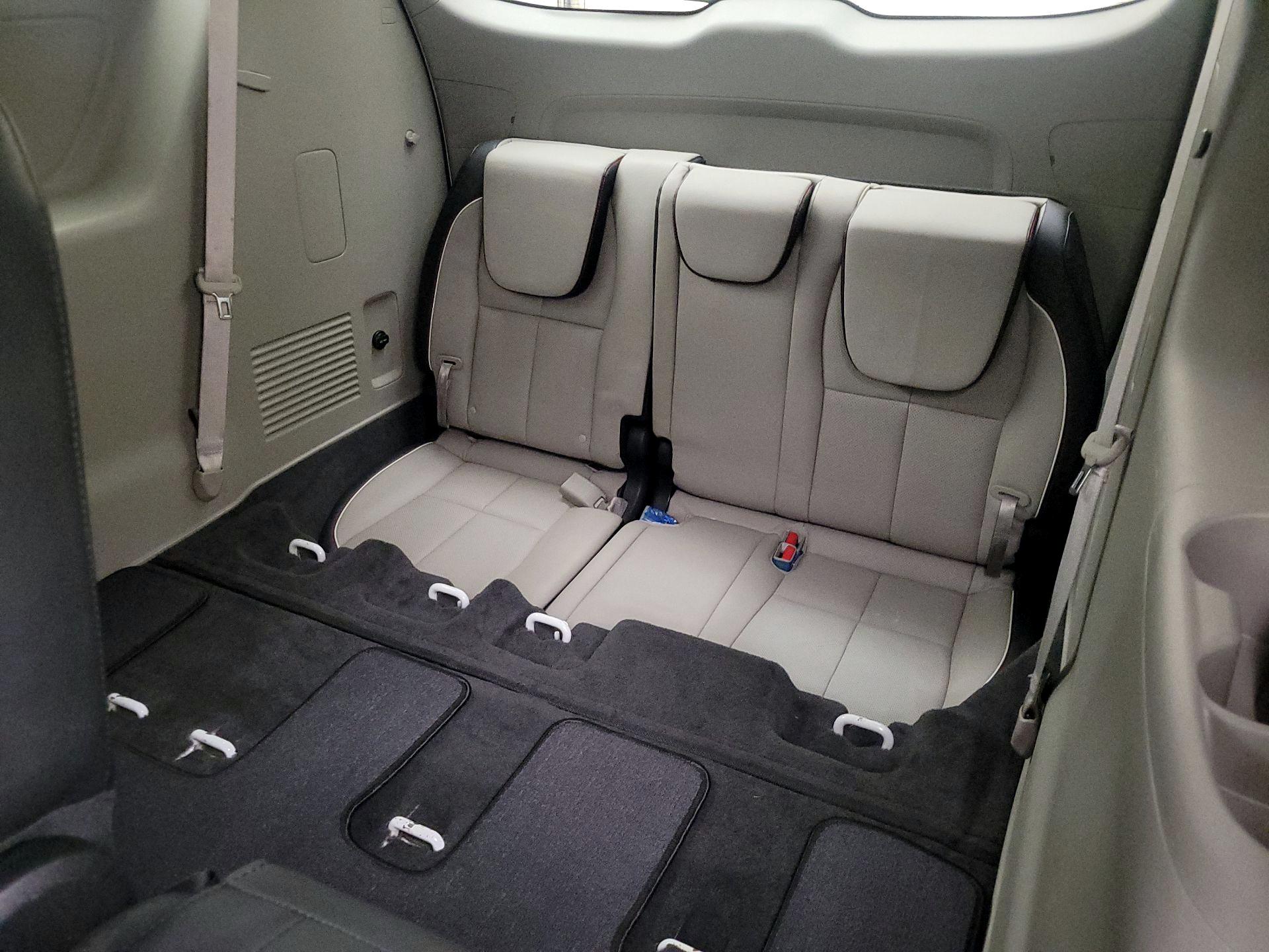 Thumbnail: 2019 Kia Sedona - 20