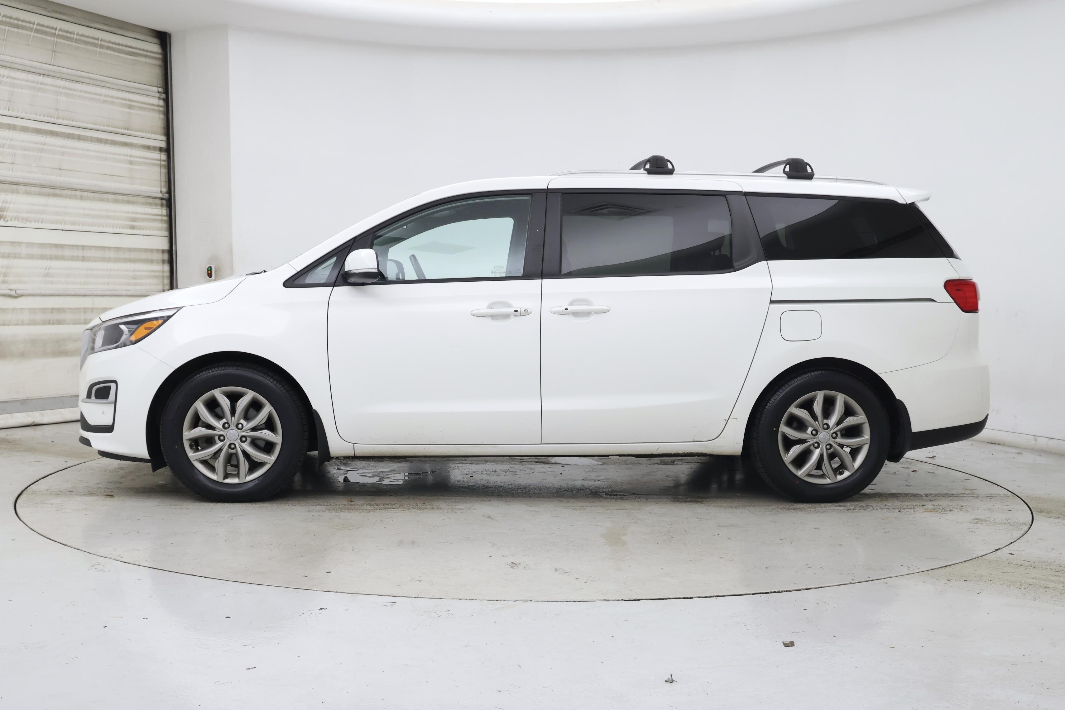 Thumbnail: 2019 Kia Sedona - 3