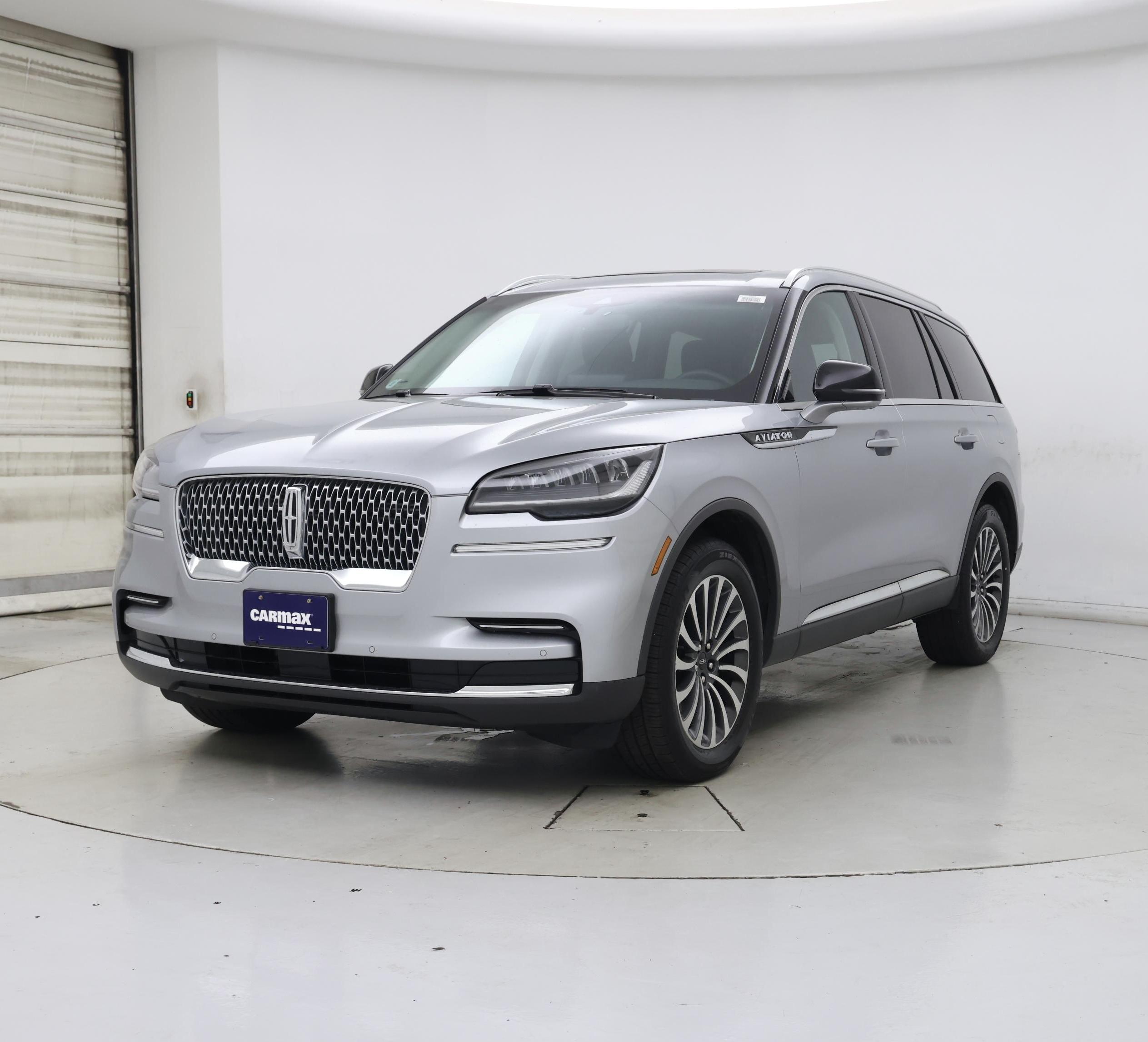 Thumbnail: 2022 Lincoln Aviator - 4