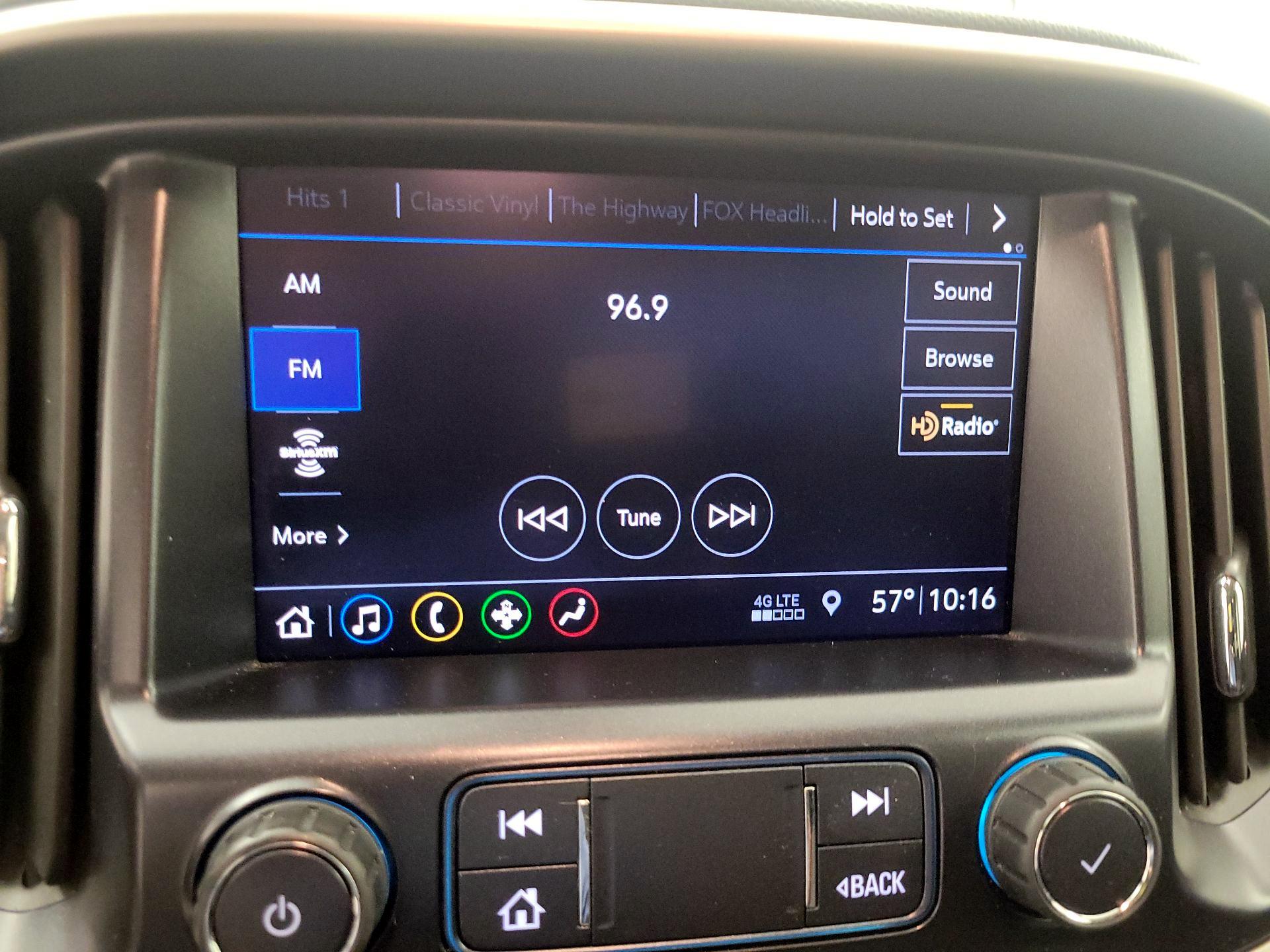 Thumbnail: 2022 Chevrolet Colorado - 15