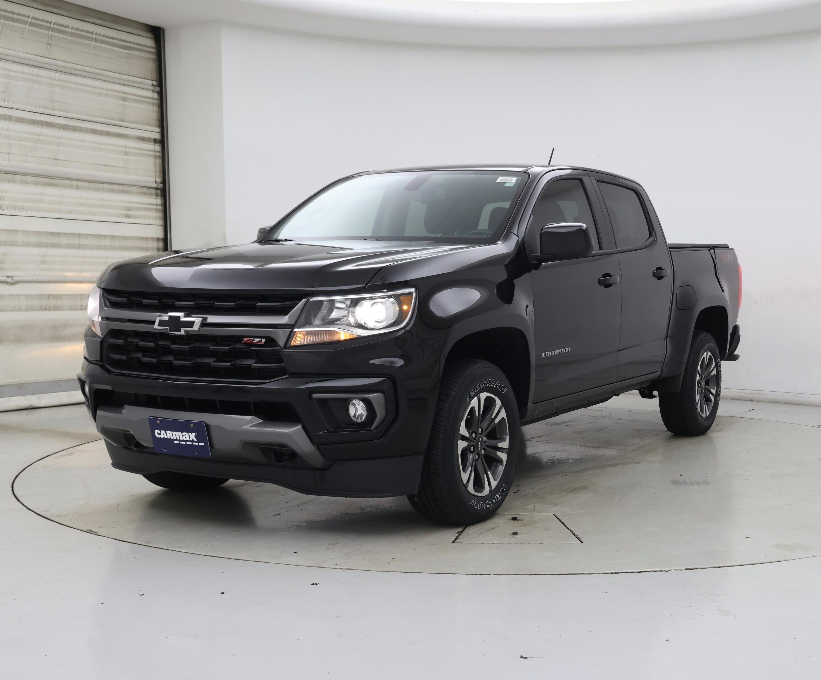 Thumbnail: 2022 Chevrolet Colorado - 4