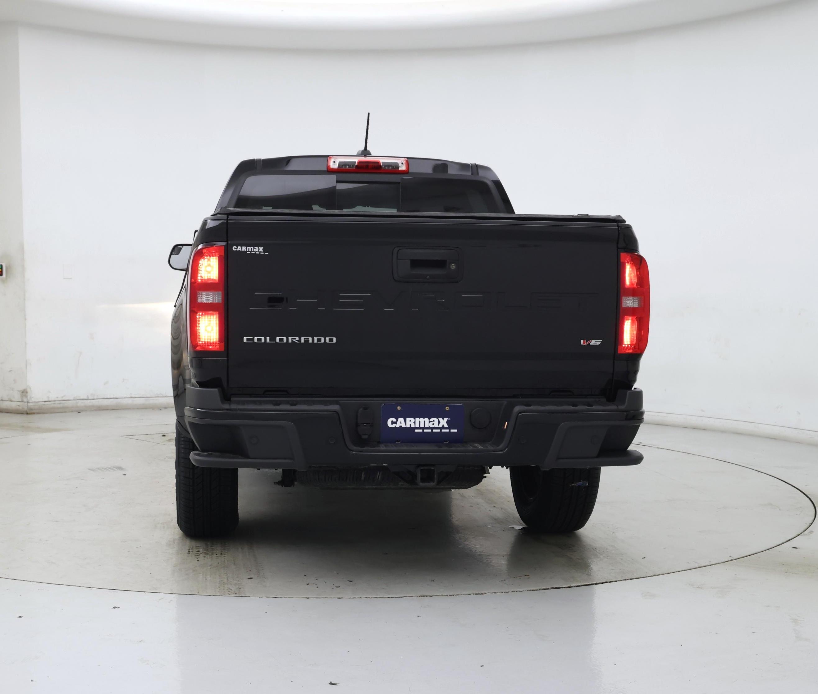 Thumbnail: 2022 Chevrolet Colorado - 6