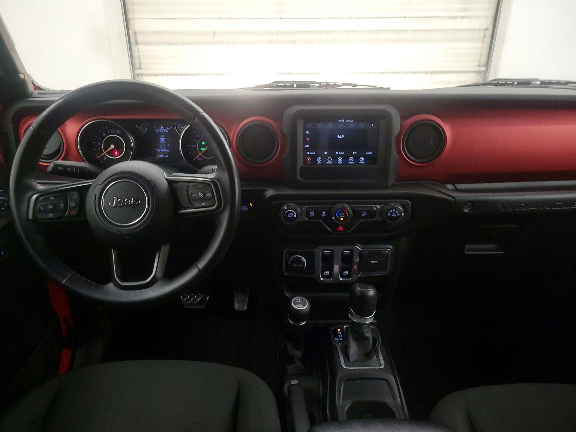 Thumbnail: 2018 Jeep Wrangler - 9