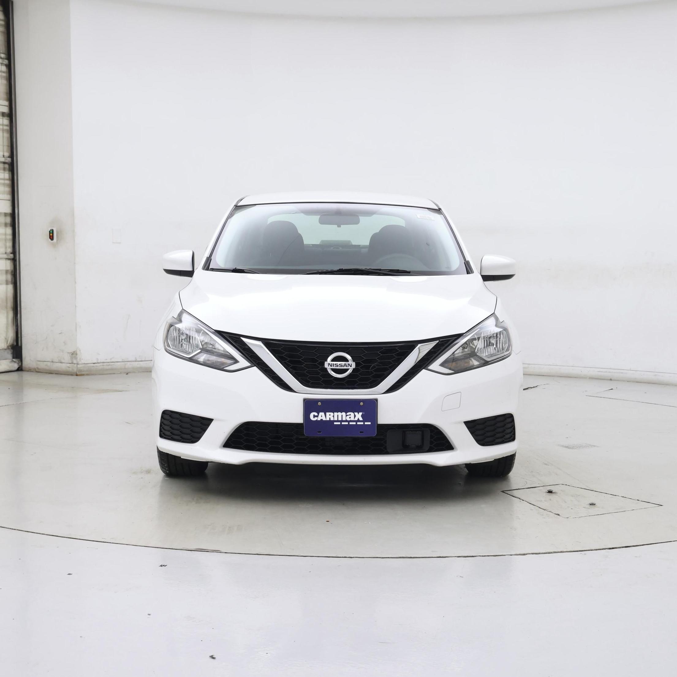 Thumbnail: 2019 Nissan Sentra - 5