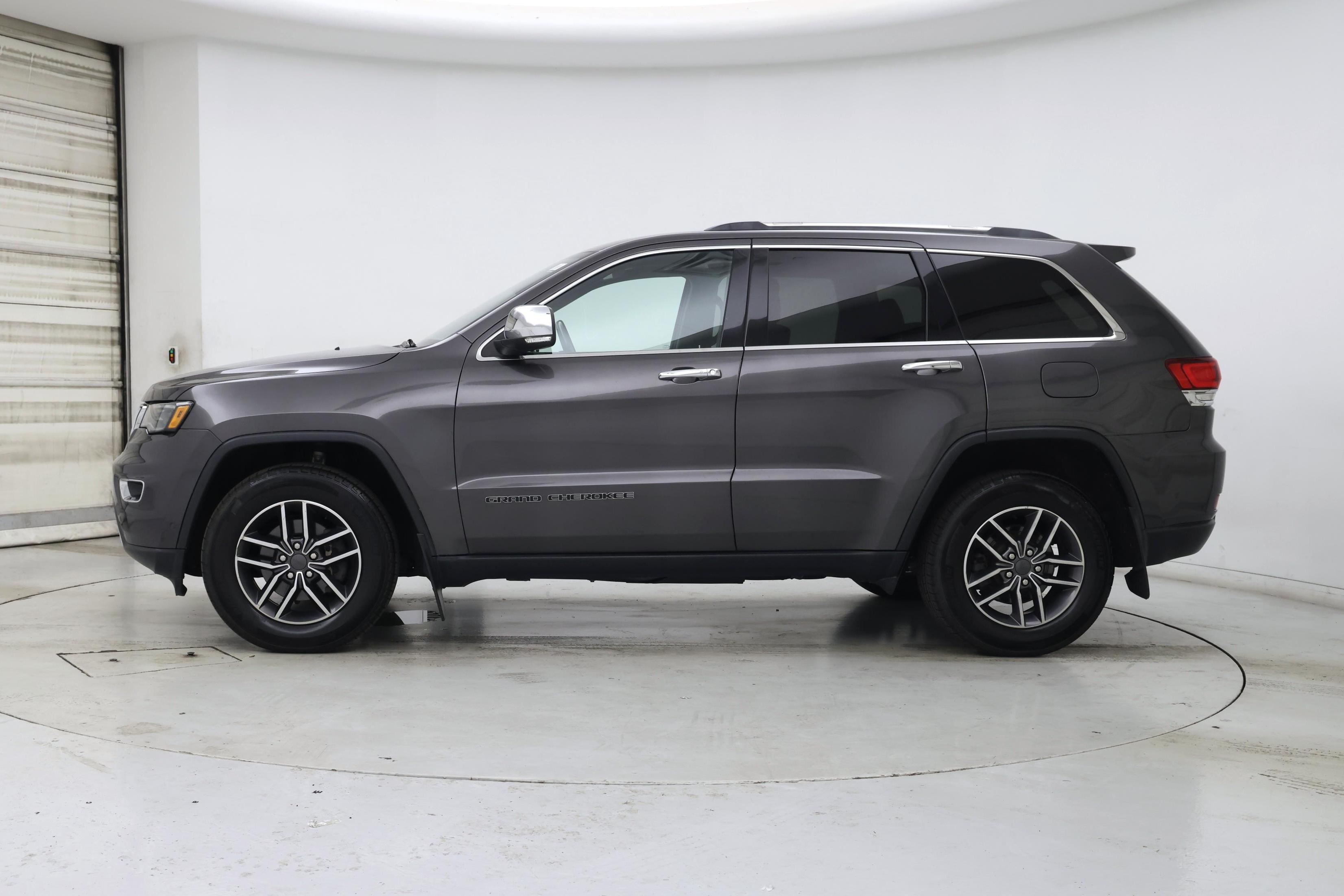 Thumbnail: 2020 Jeep Grand Cherokee - 3