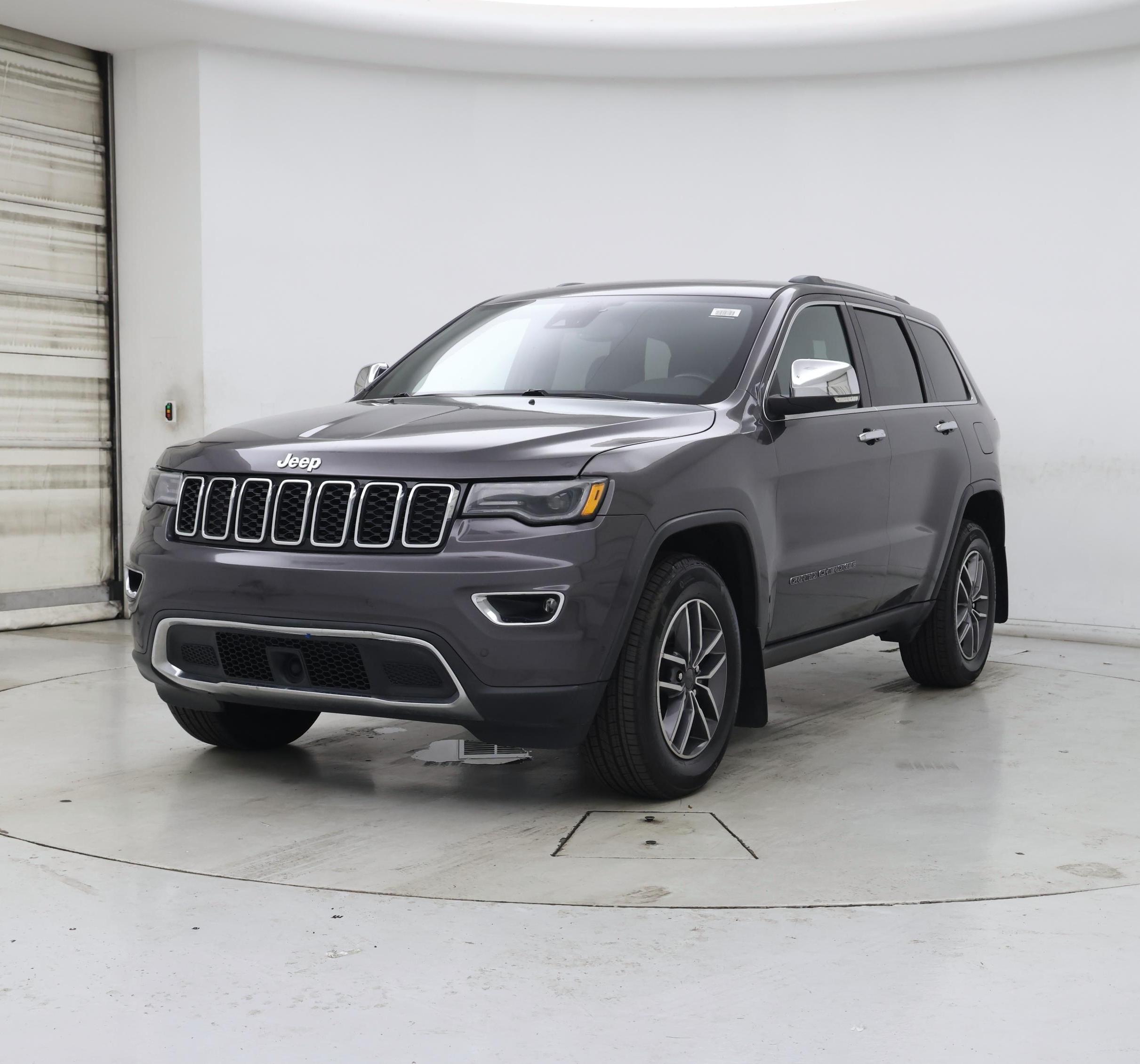 Thumbnail: 2020 Jeep Grand Cherokee - 4